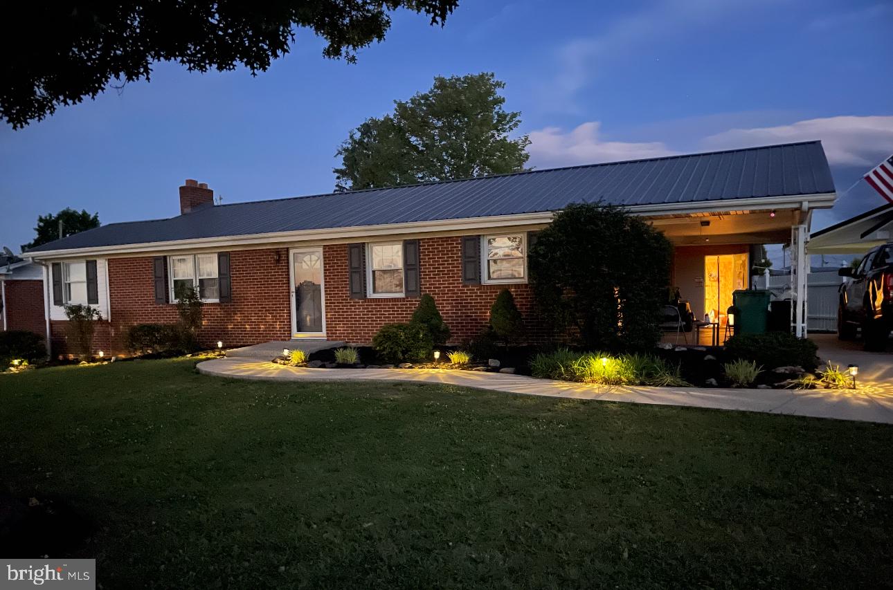 81 SUNSET DRIVE
