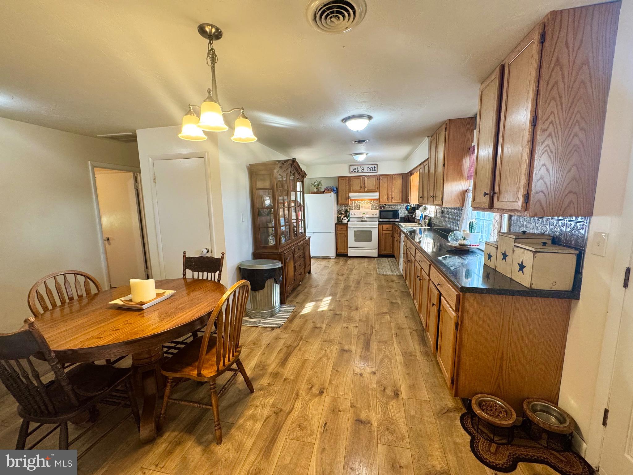 MONARCH HEIGHTS - Land