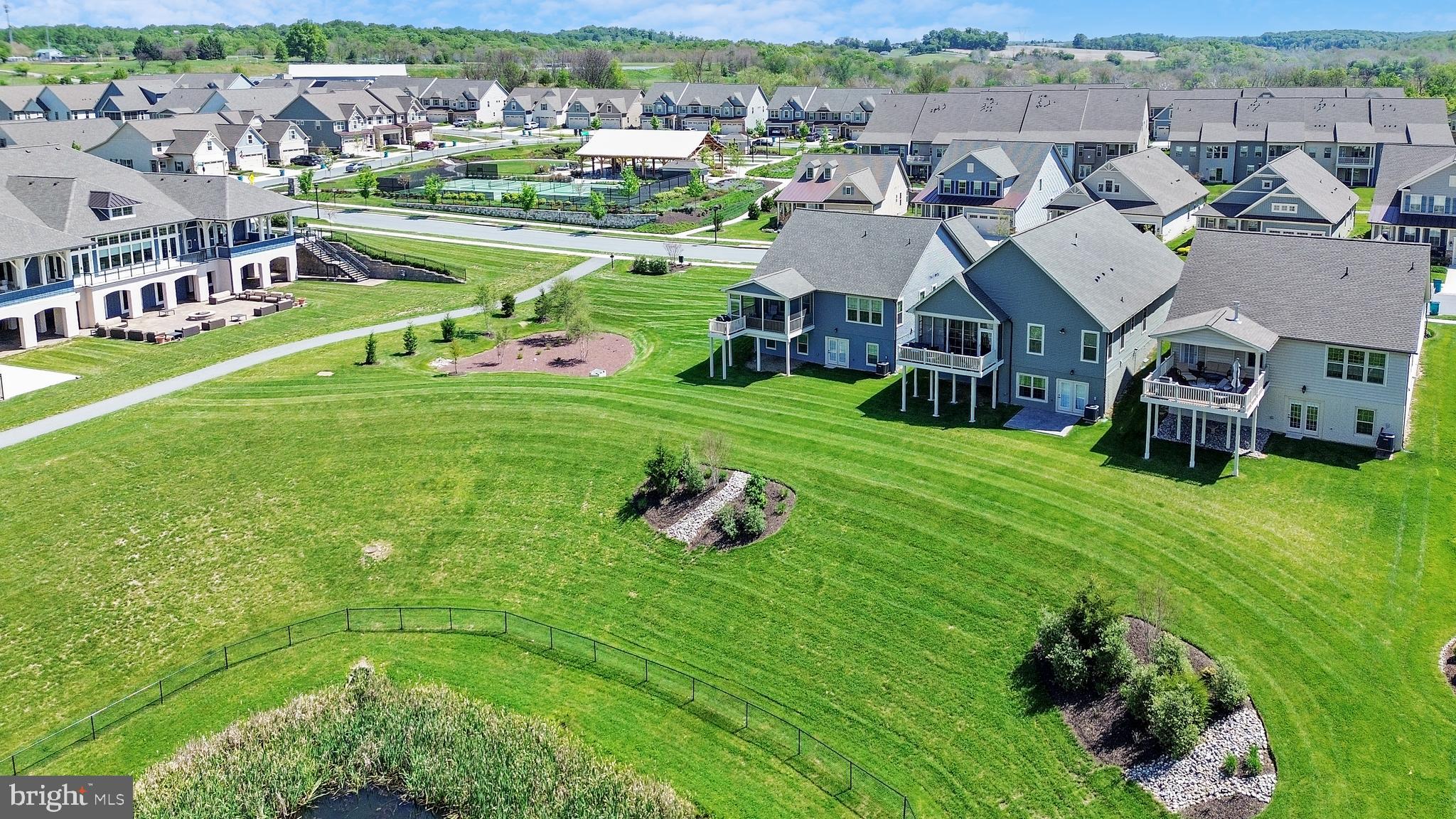 URBANA - Residential
