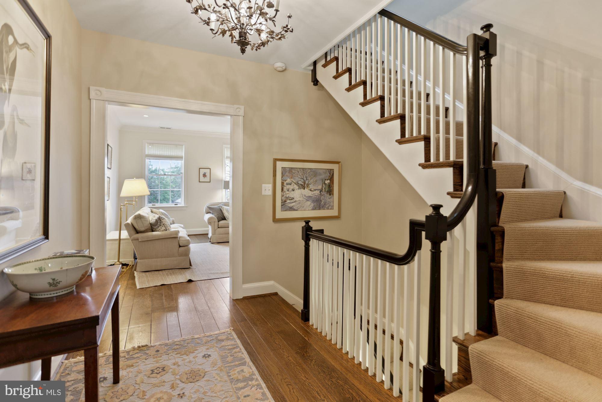 GEORGETOWN - Residential