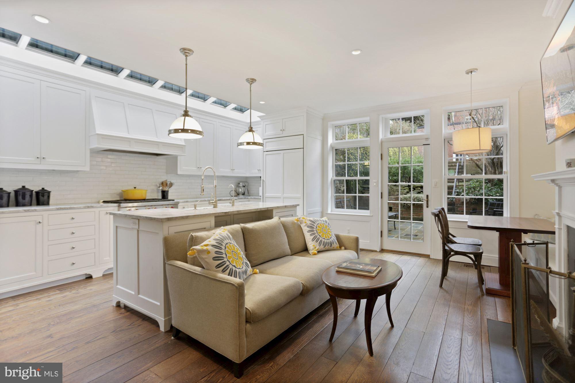 GEORGETOWN - Residential