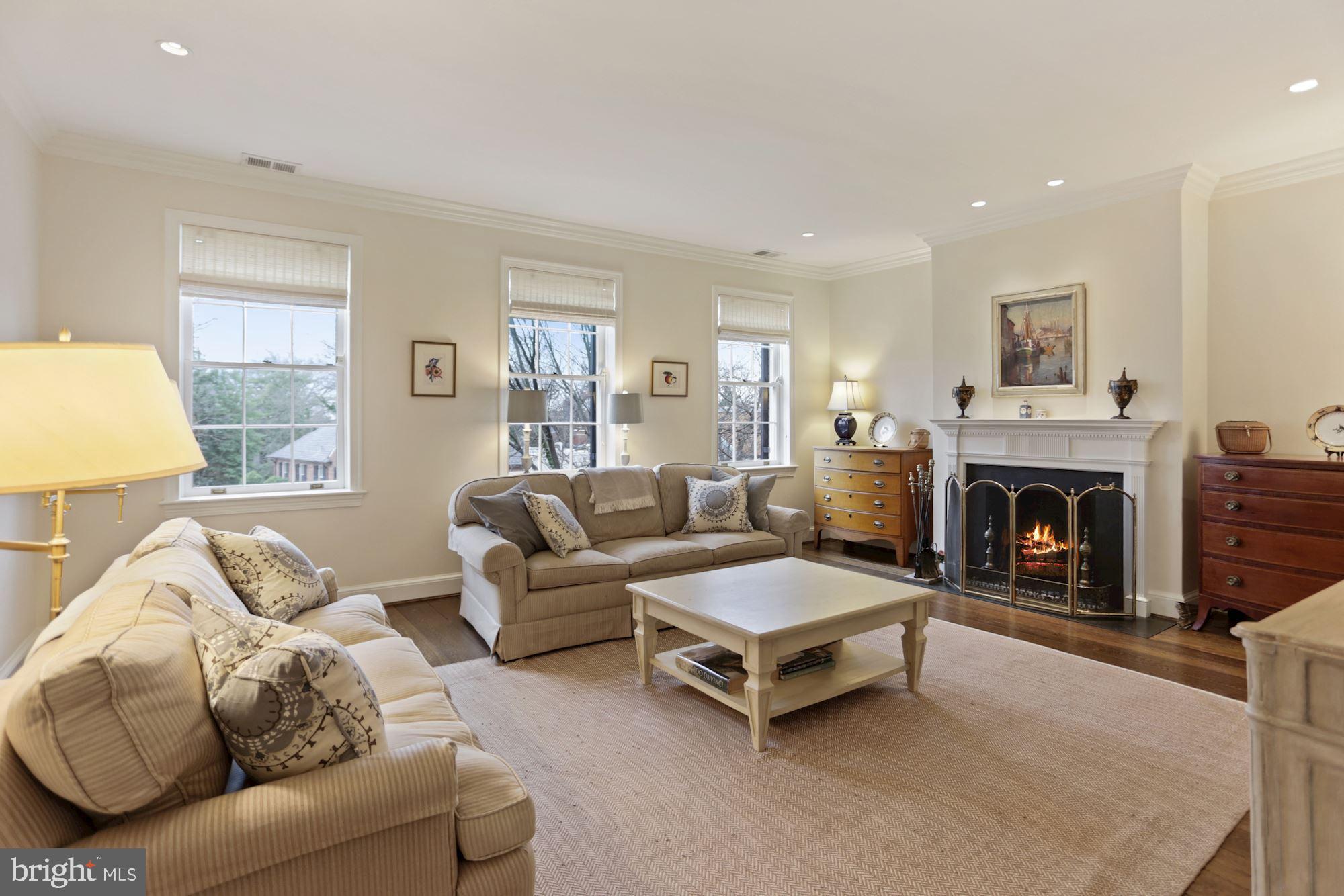 GEORGETOWN - Residential