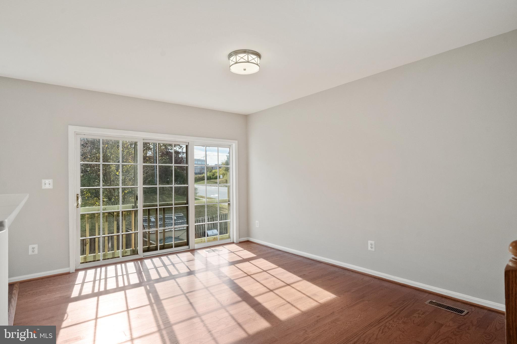 VICTORIA'S LANDING - Residential