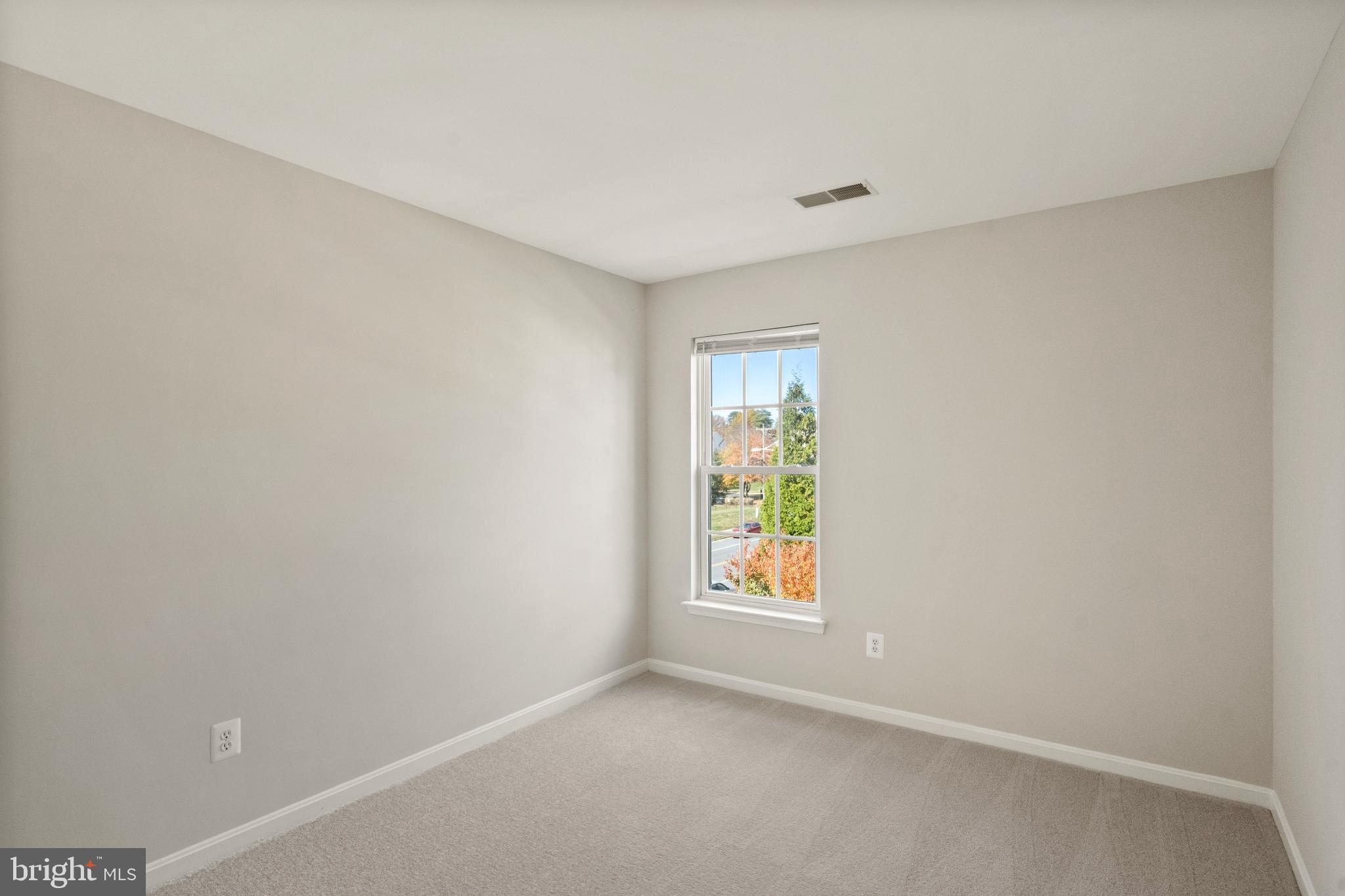 VICTORIA'S LANDING - Residential