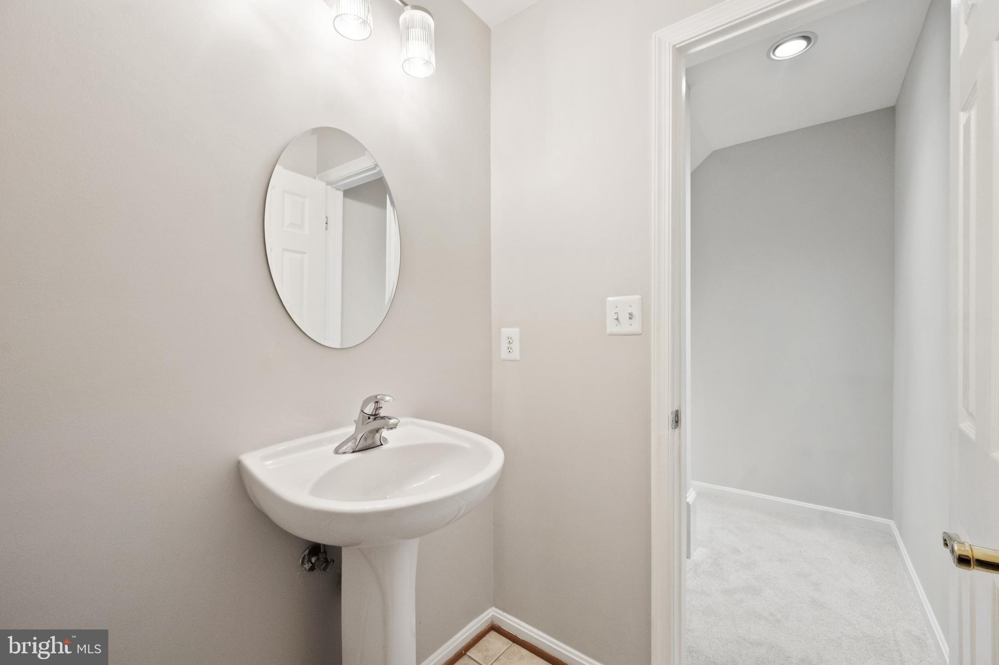 VICTORIA'S LANDING - Residential