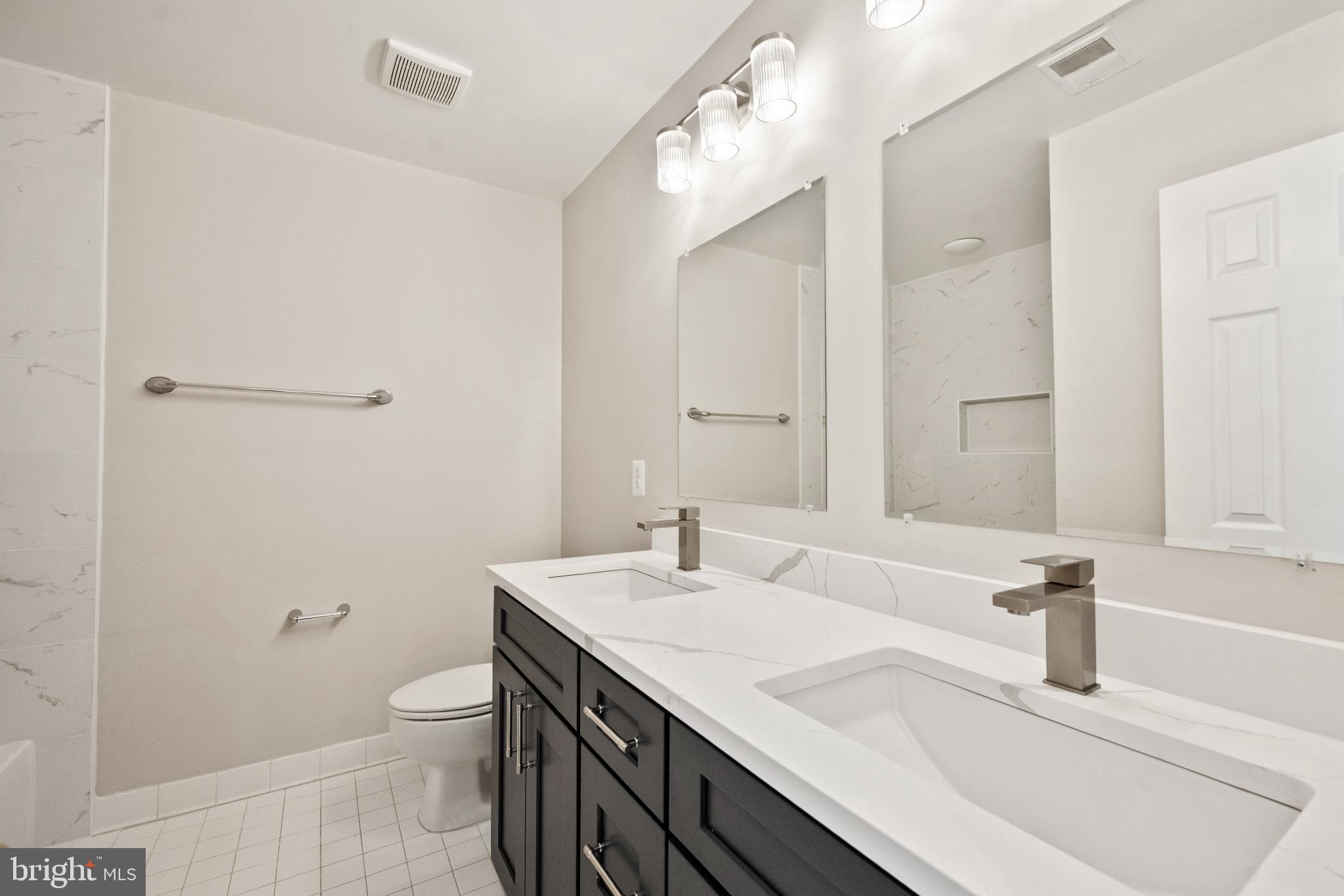 VICTORIA'S LANDING - Residential