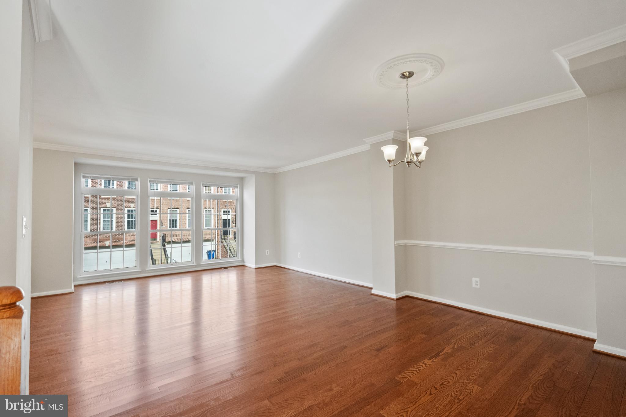 VICTORIA'S LANDING - Residential