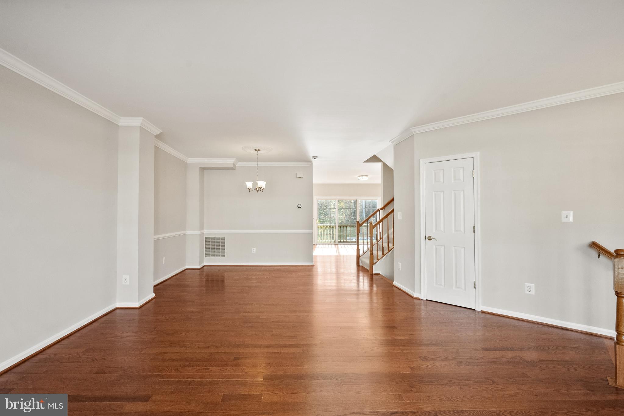 VICTORIA'S LANDING - Residential