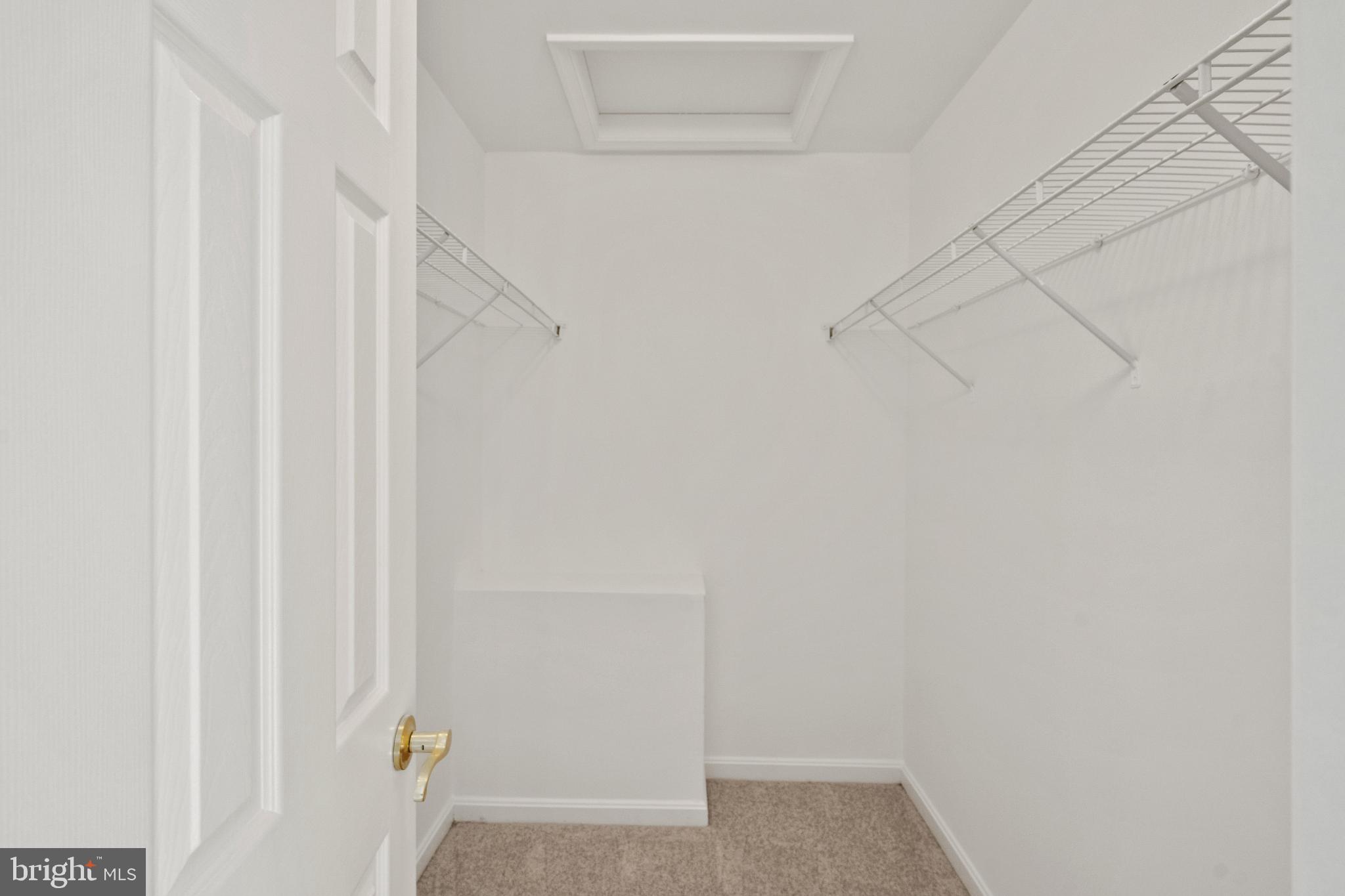 VICTORIA'S LANDING - Residential