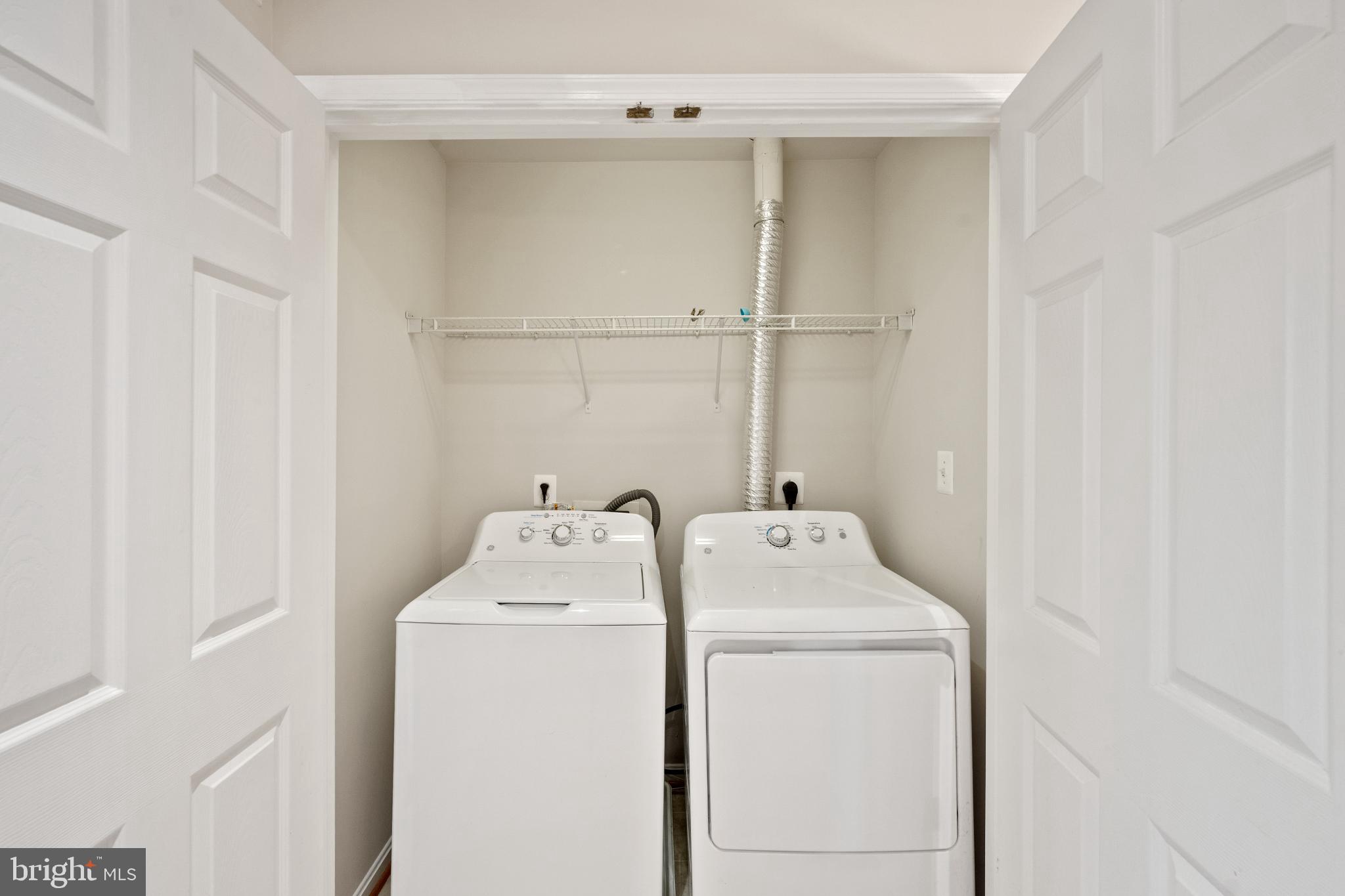 VICTORIA'S LANDING - Residential