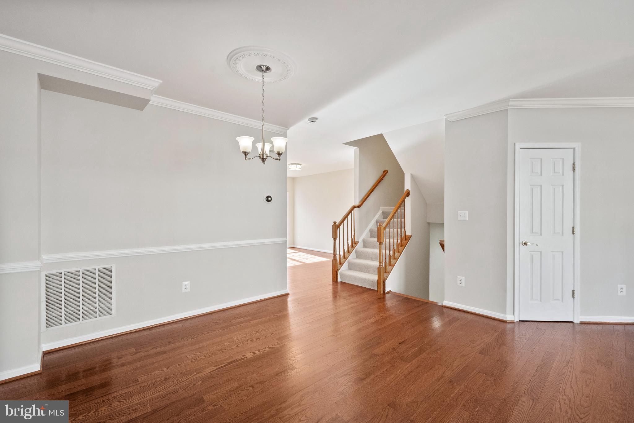 VICTORIA'S LANDING - Residential