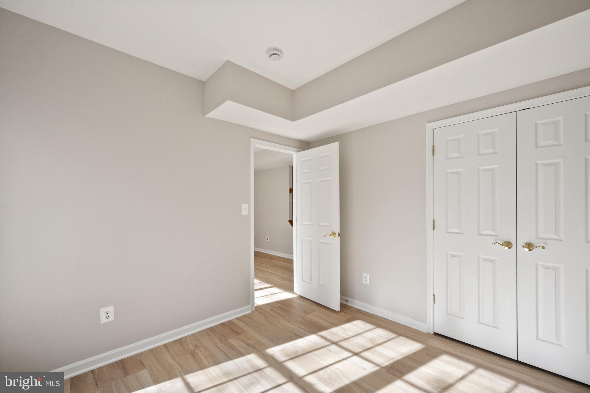 VICTORIA'S LANDING - Residential