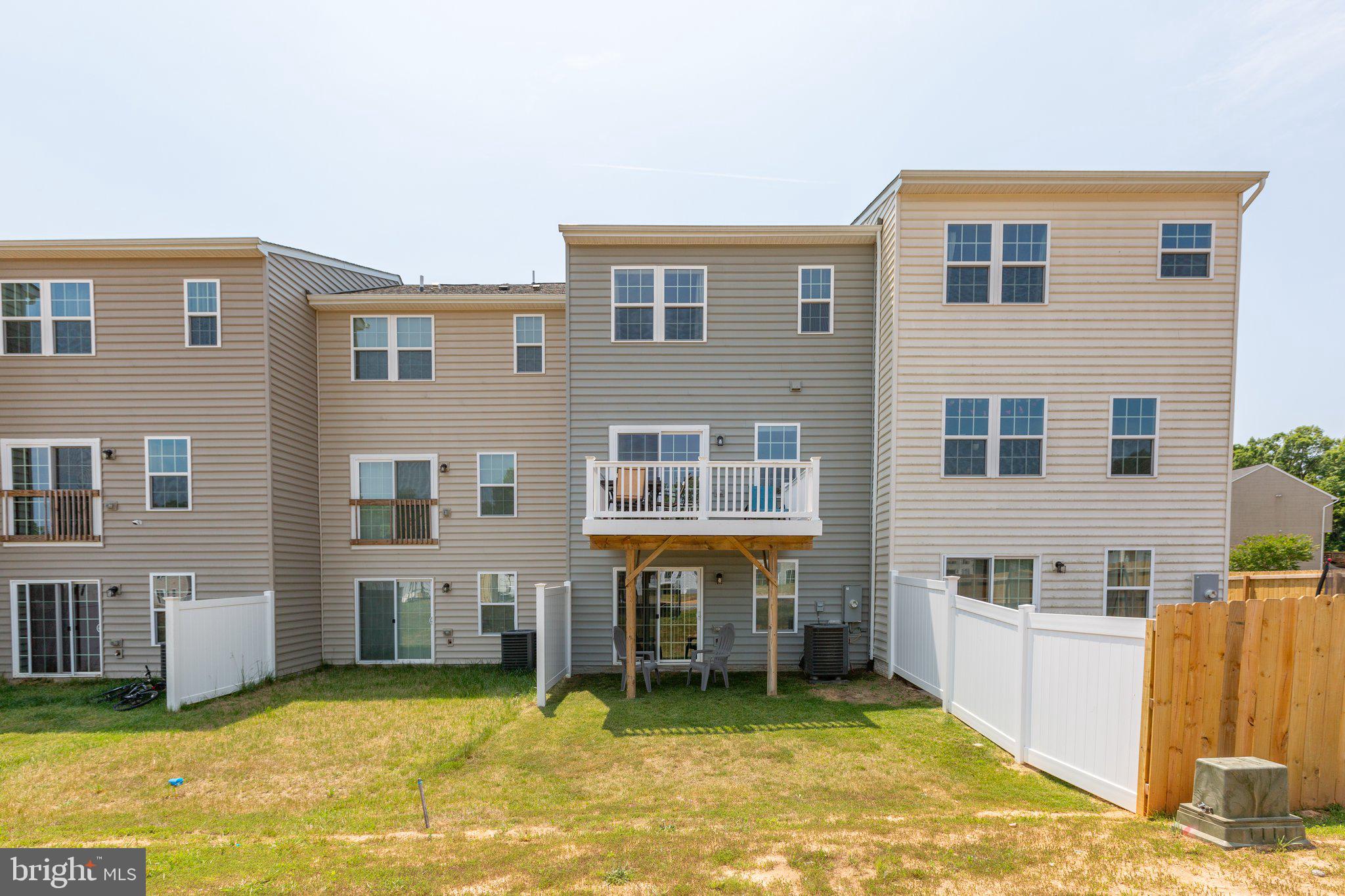 WILDERNESS SHORES - Residential