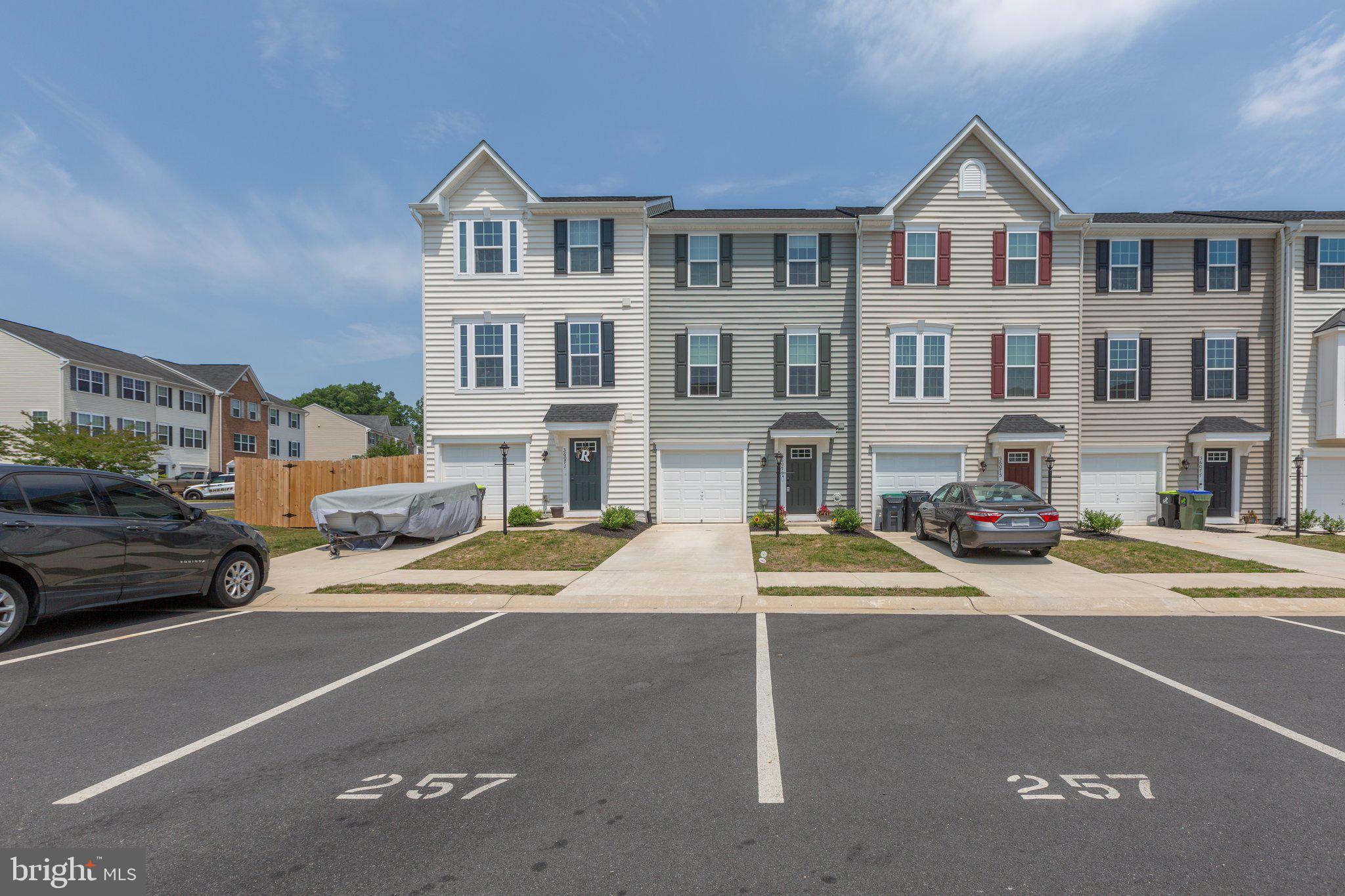 WILDERNESS SHORES - Residential