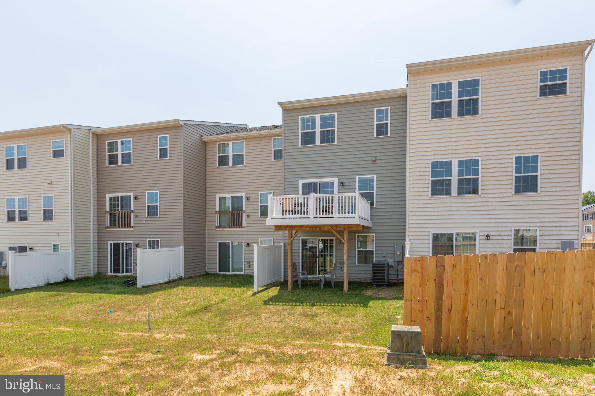 WILDERNESS SHORES - Residential