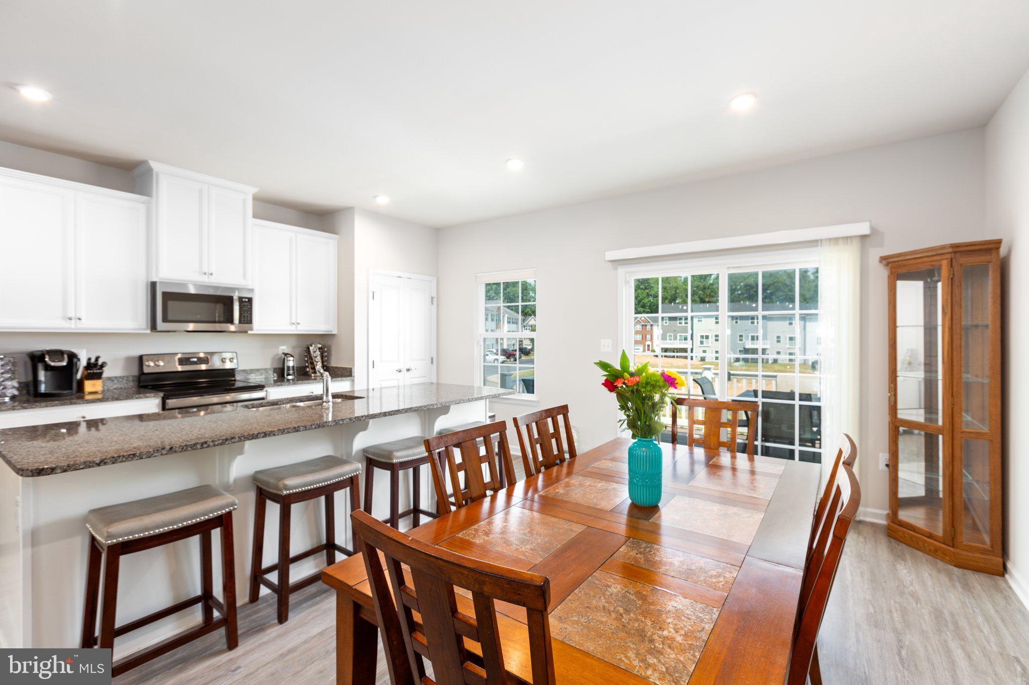 WILDERNESS SHORES - Residential