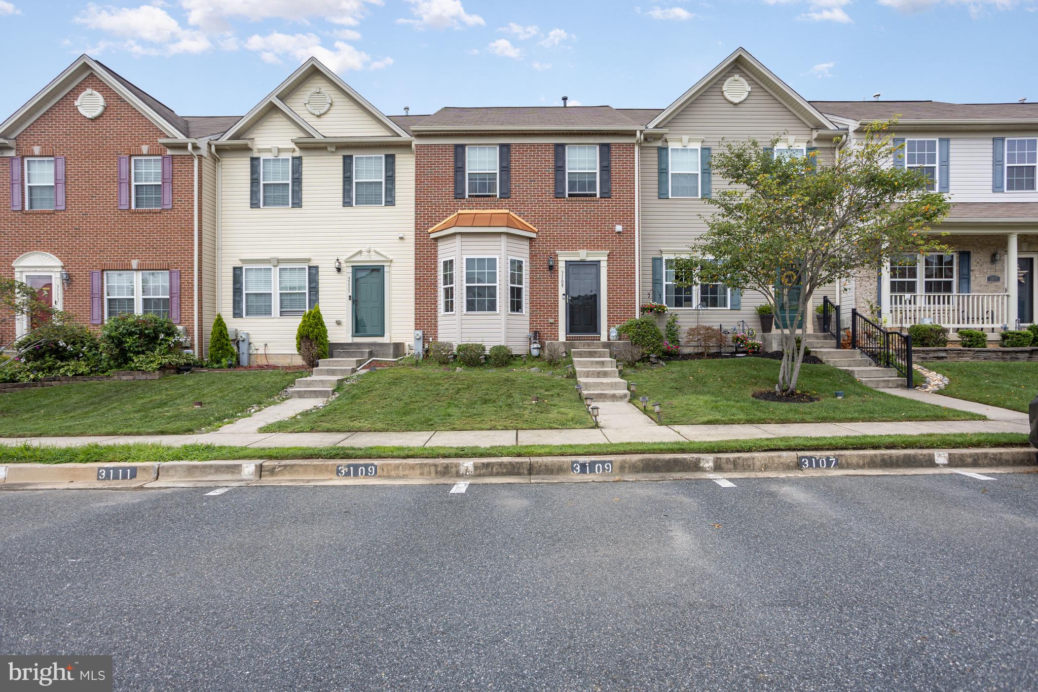 3109 RAKING LEAF DRIVE