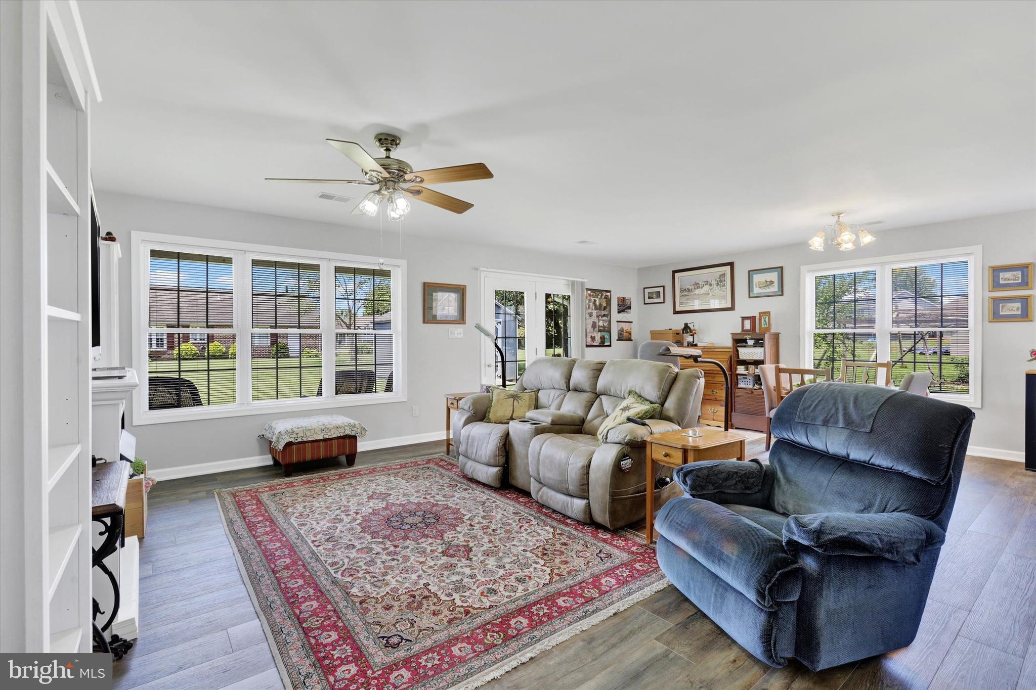 353 ROSEANN DRIVE
