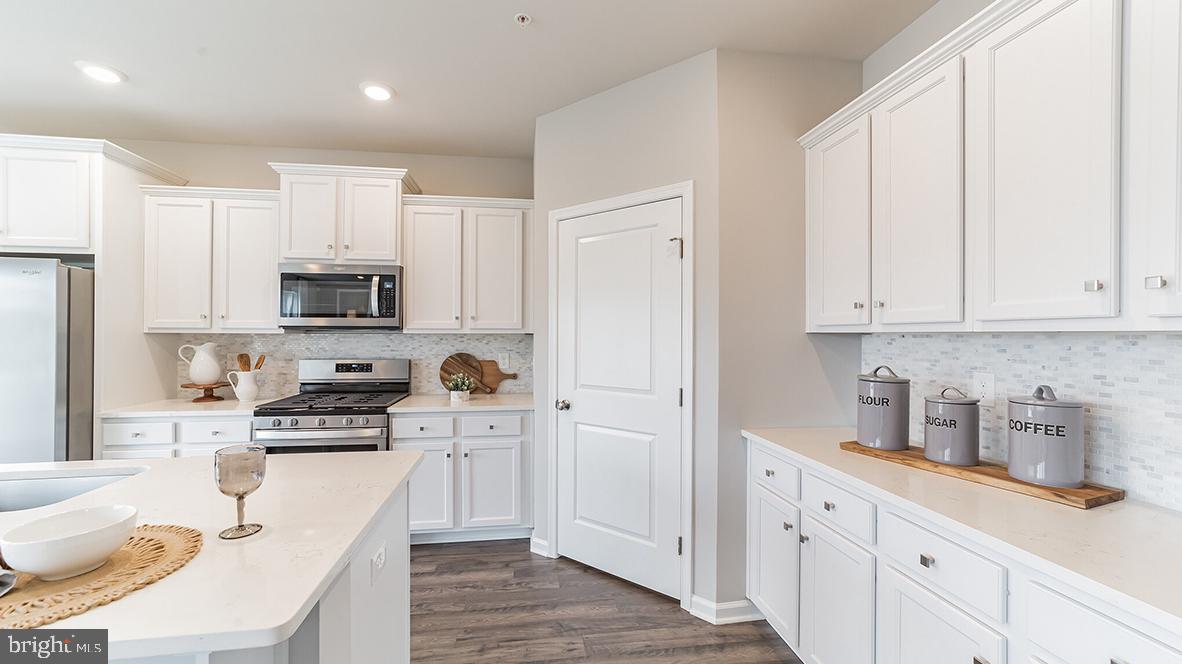 91 MANTOLOKING DR - LOT 231