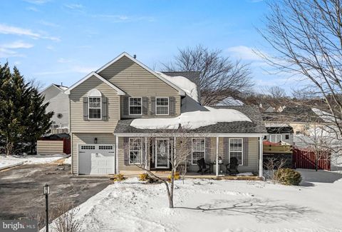 45 PEBBLE BEACH LANE POTTSTOWN PA 19464