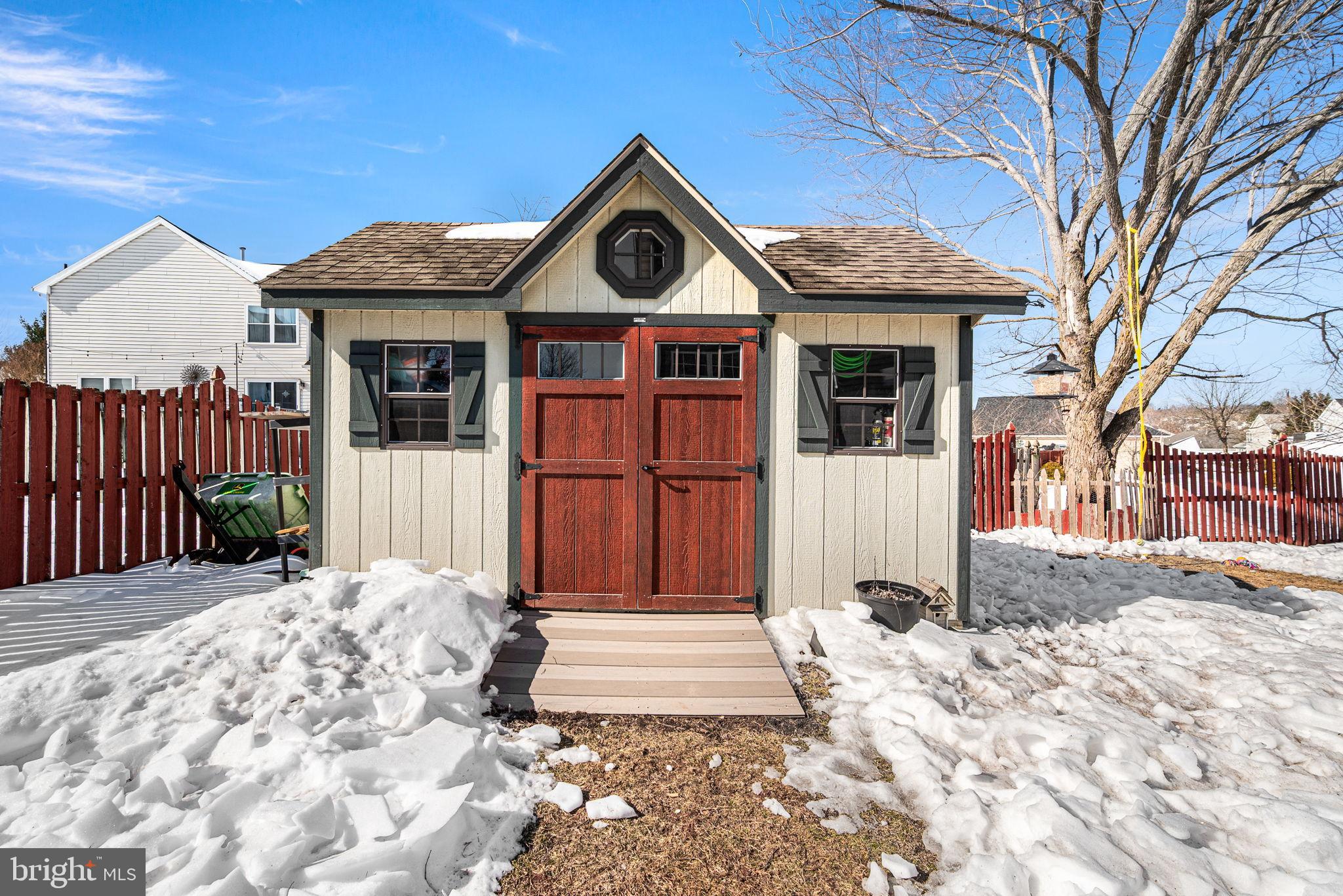 GREENS AT SUNNYSID - Residential