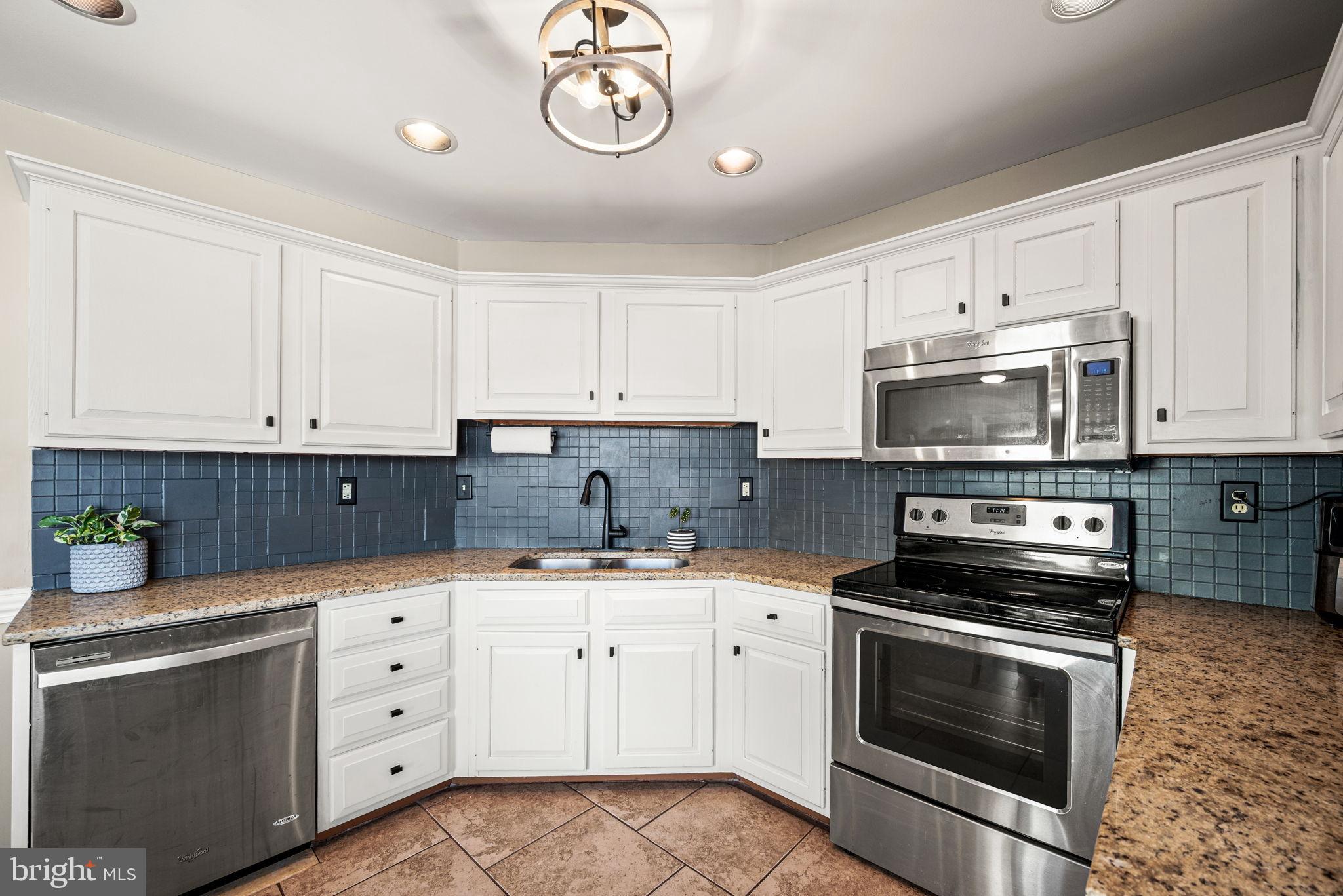 GREENS AT SUNNYSID - Residential