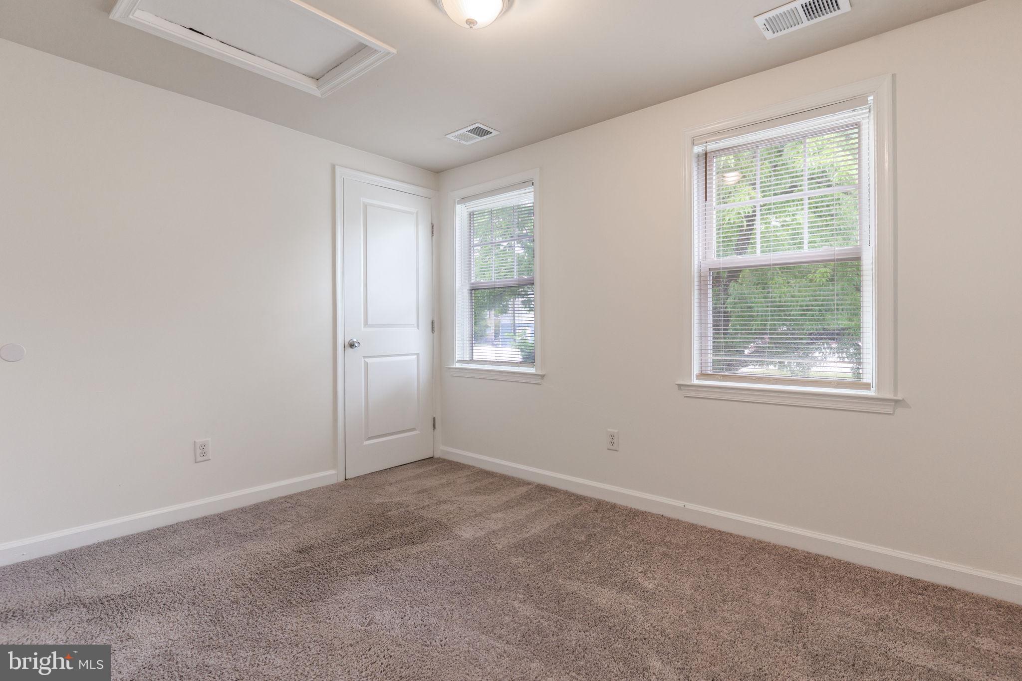 KENT VILLAGE - Residential