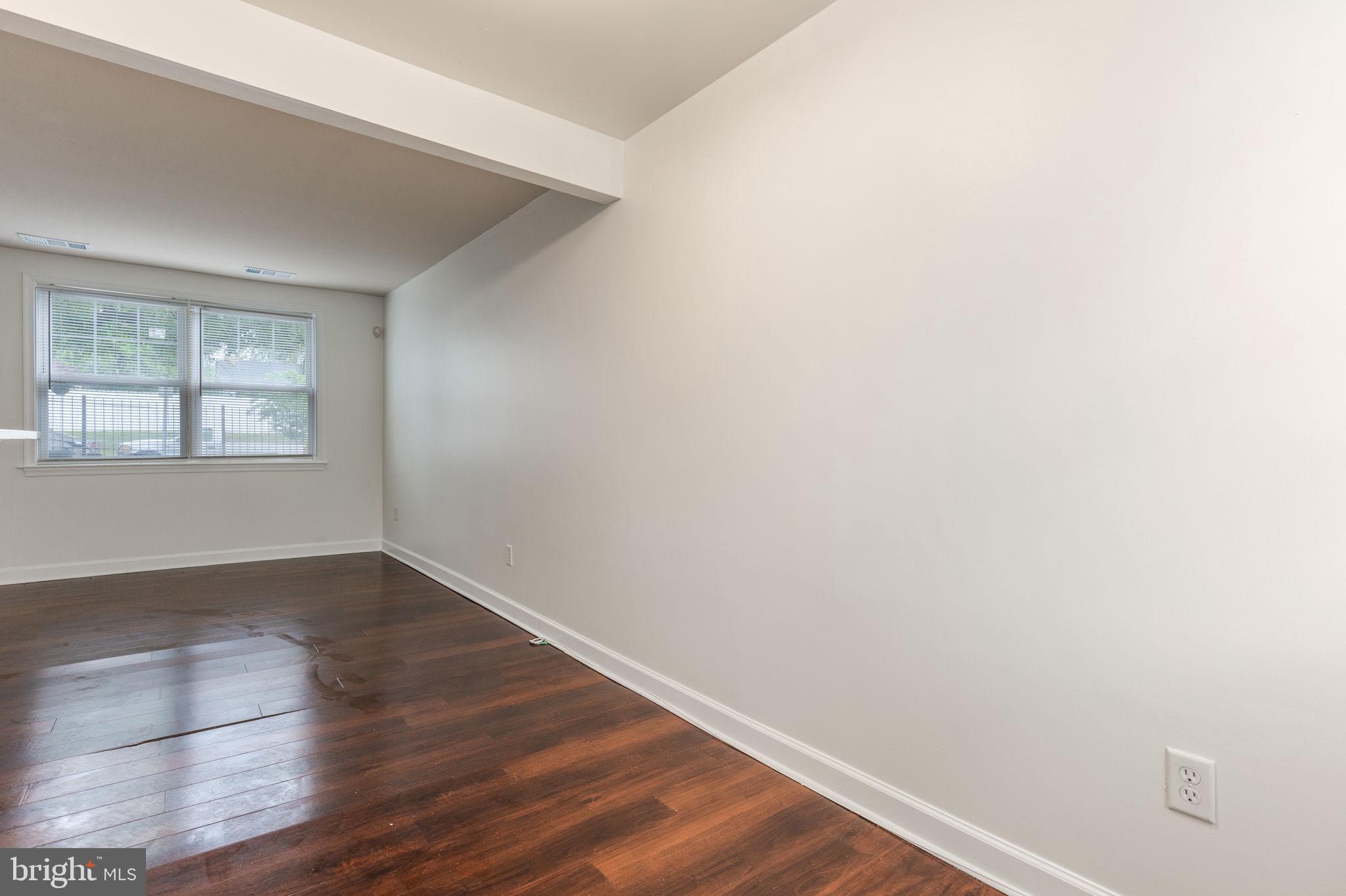 KENT VILLAGE - Residential