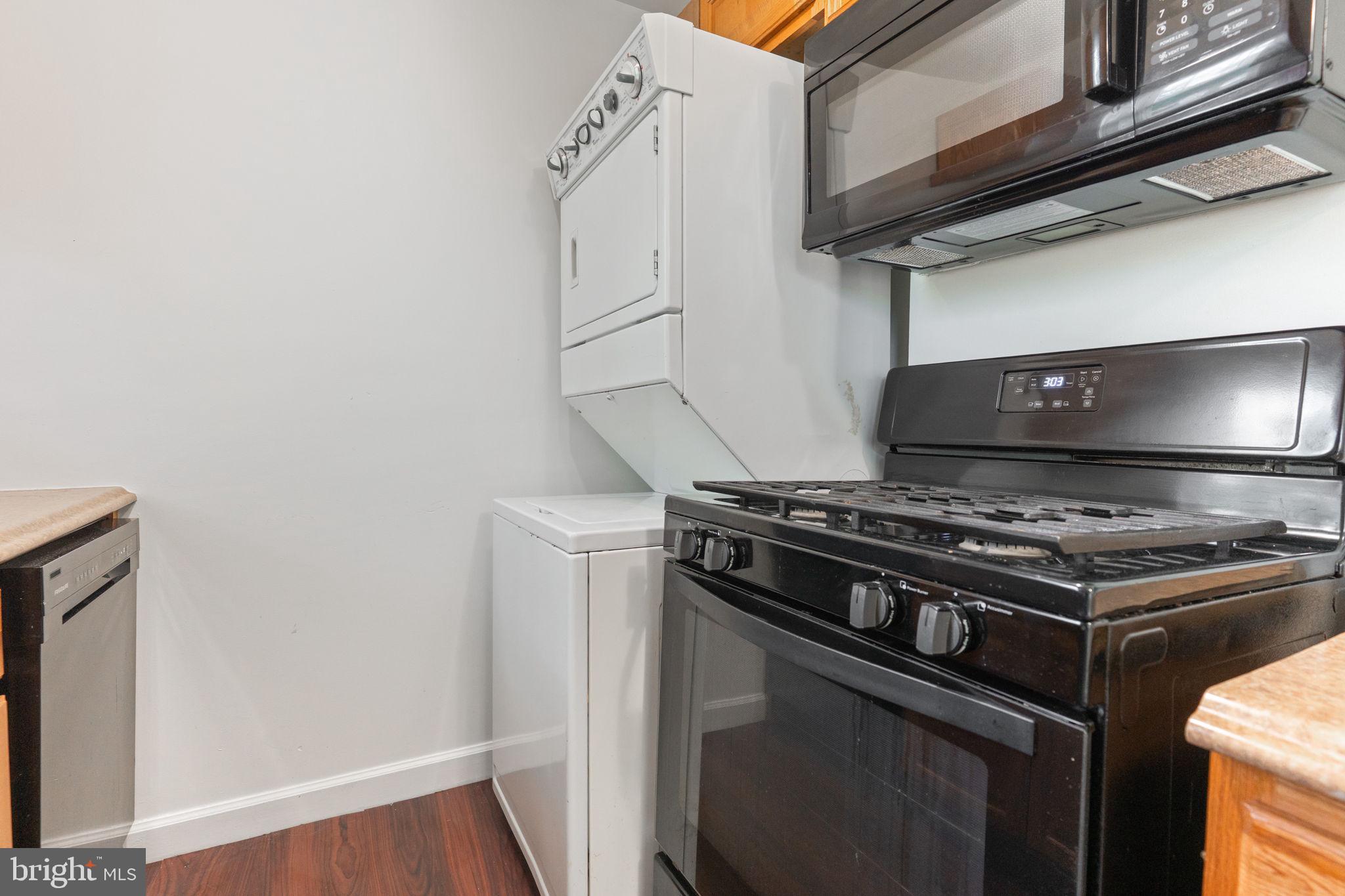 KENT VILLAGE - Residential