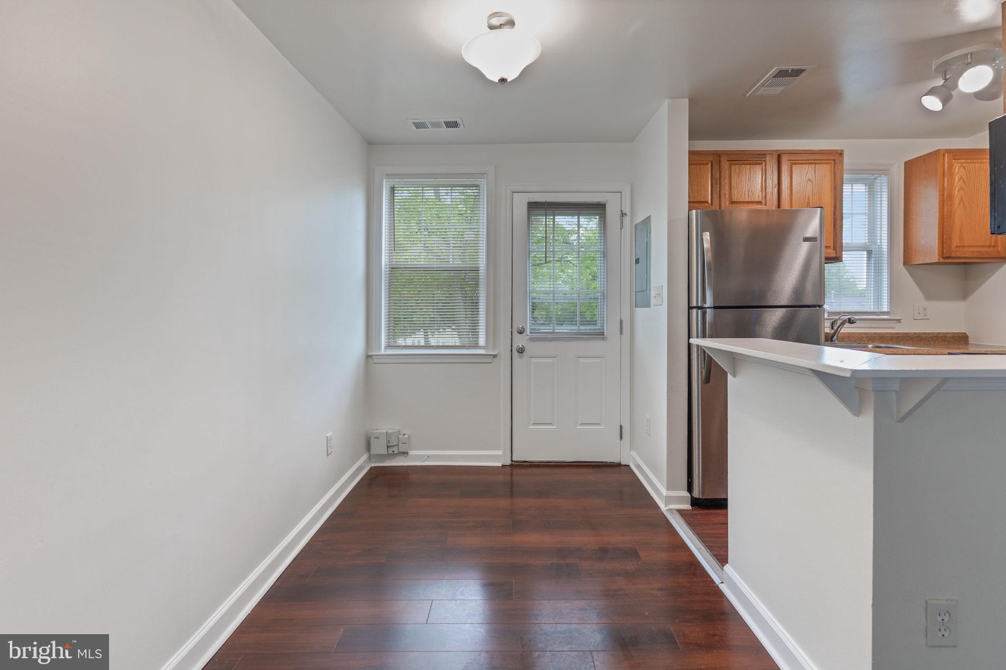 KENT VILLAGE - Residential