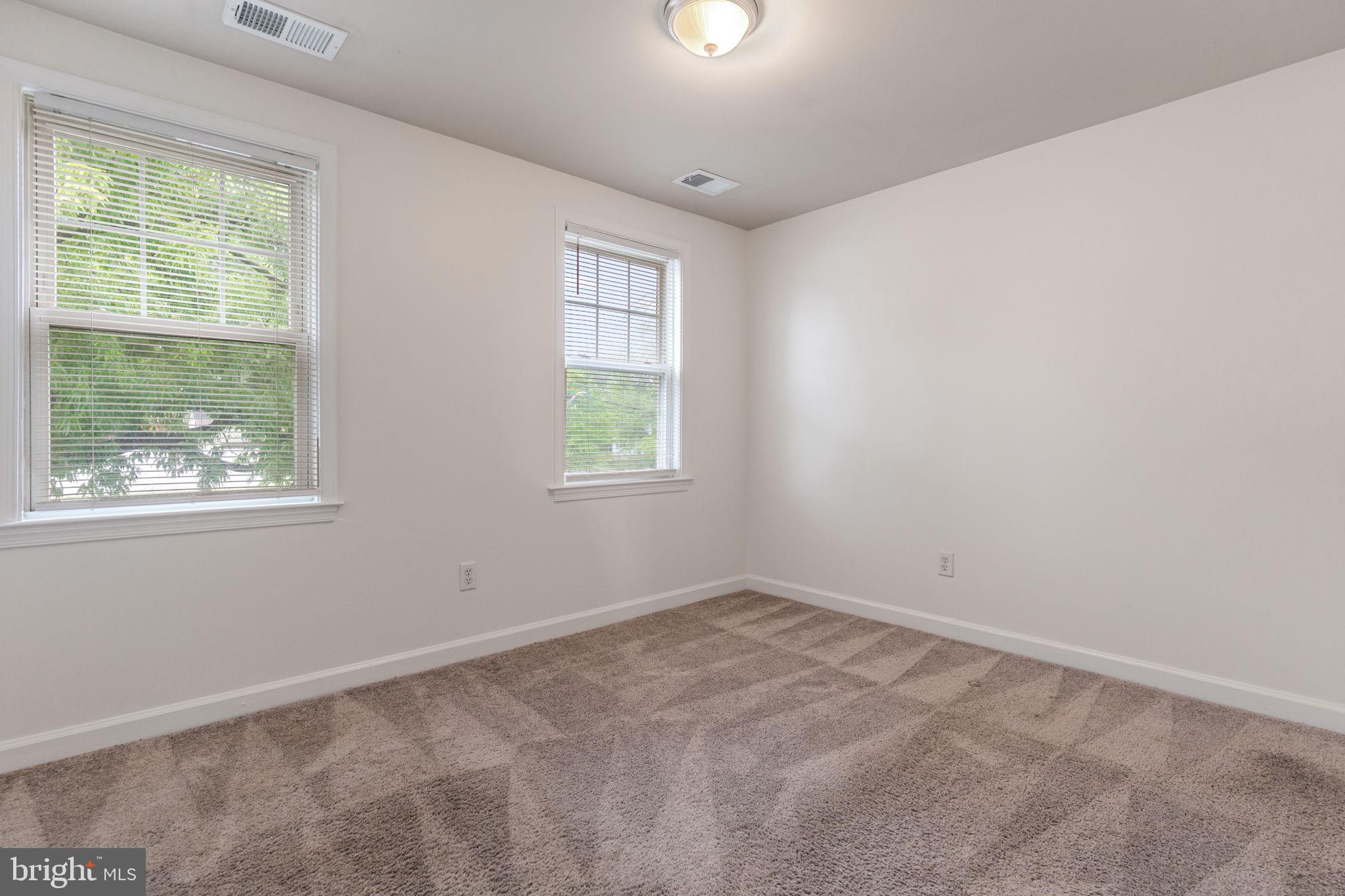 KENT VILLAGE - Residential