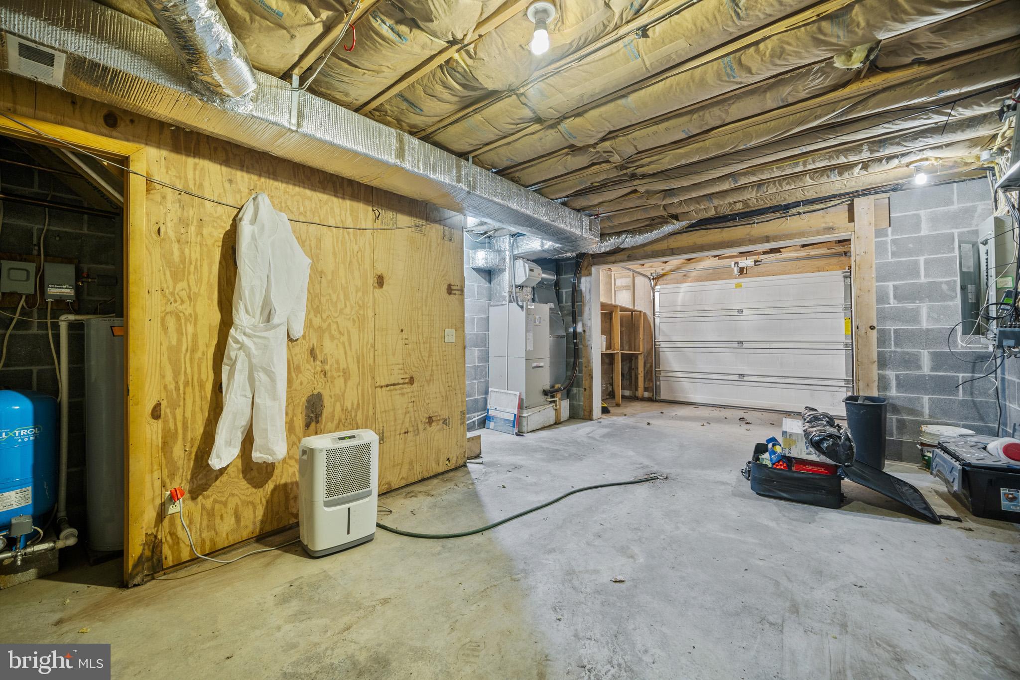 SLOAN TRACT - Residential