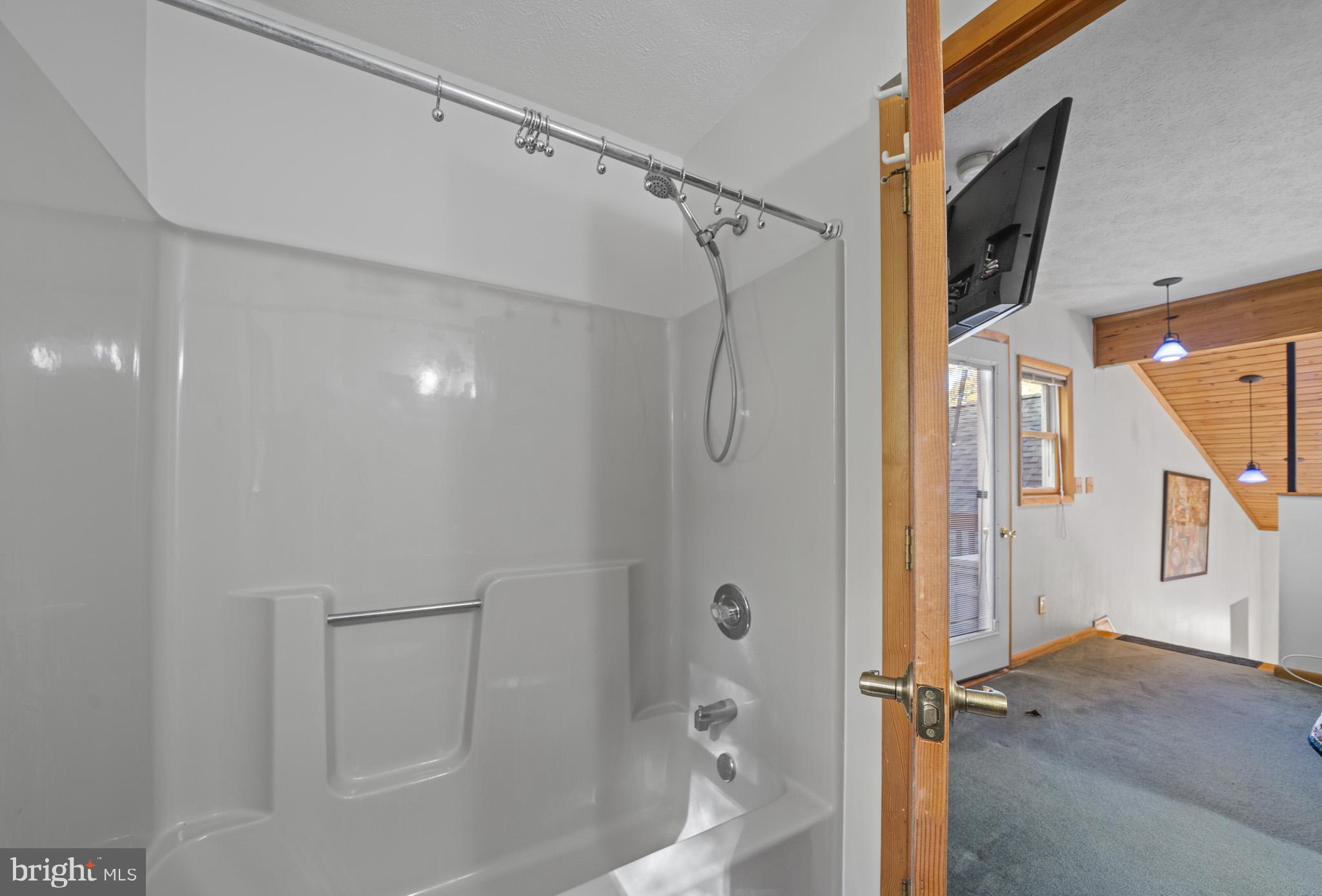 SLOAN TRACT - Residential