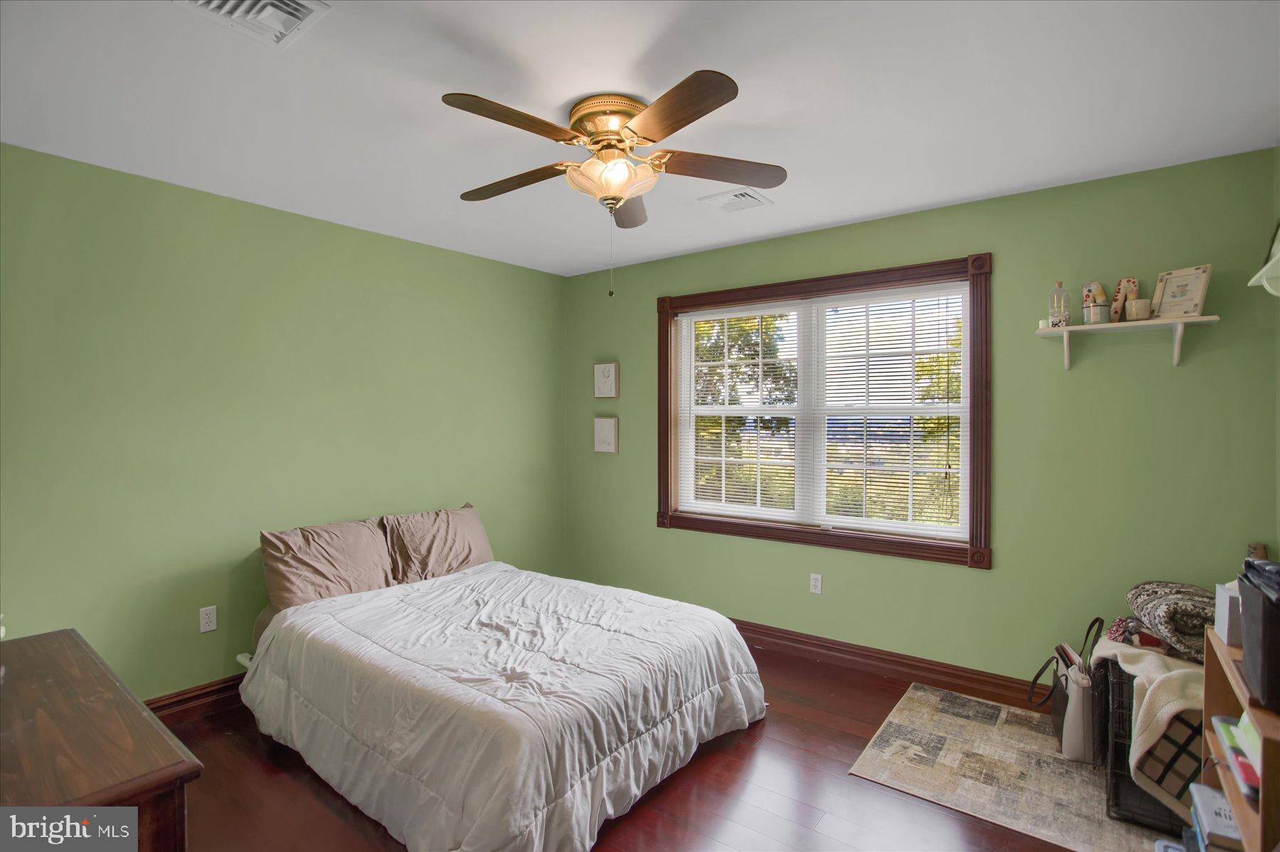 NONE AVAILABEL - Residential