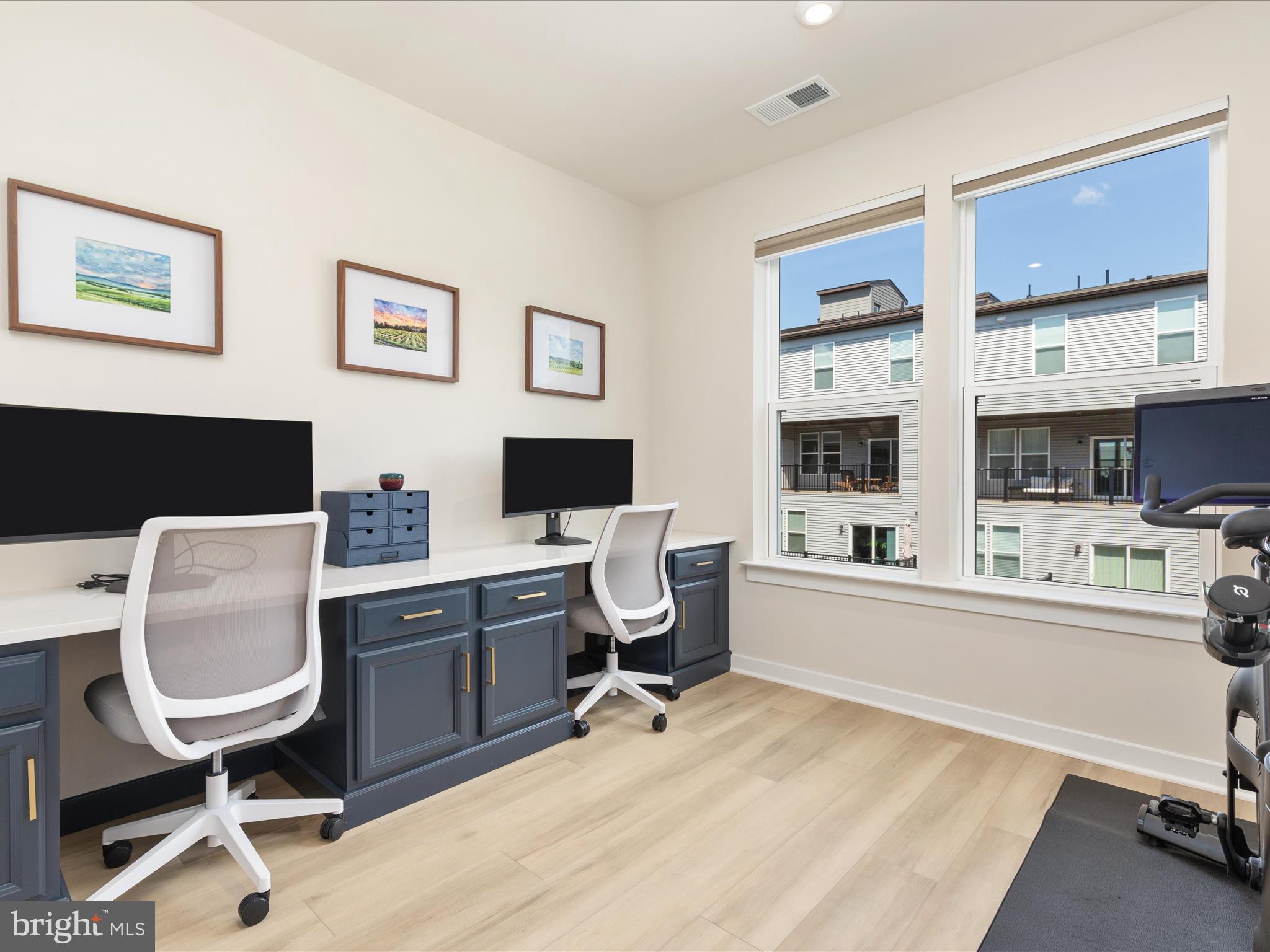 ASHBROOK PLACE - Residential