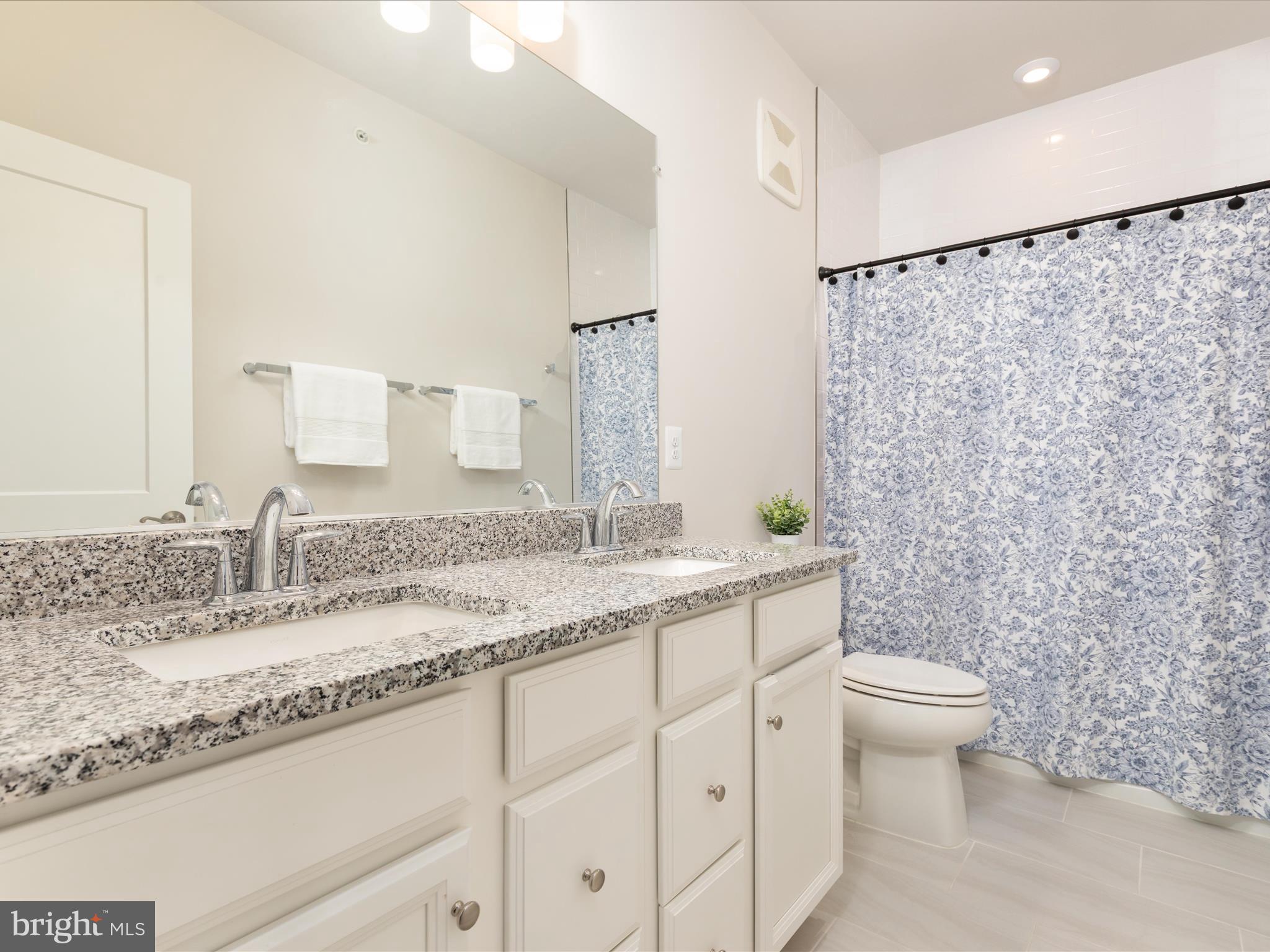 ASHBROOK PLACE - Residential