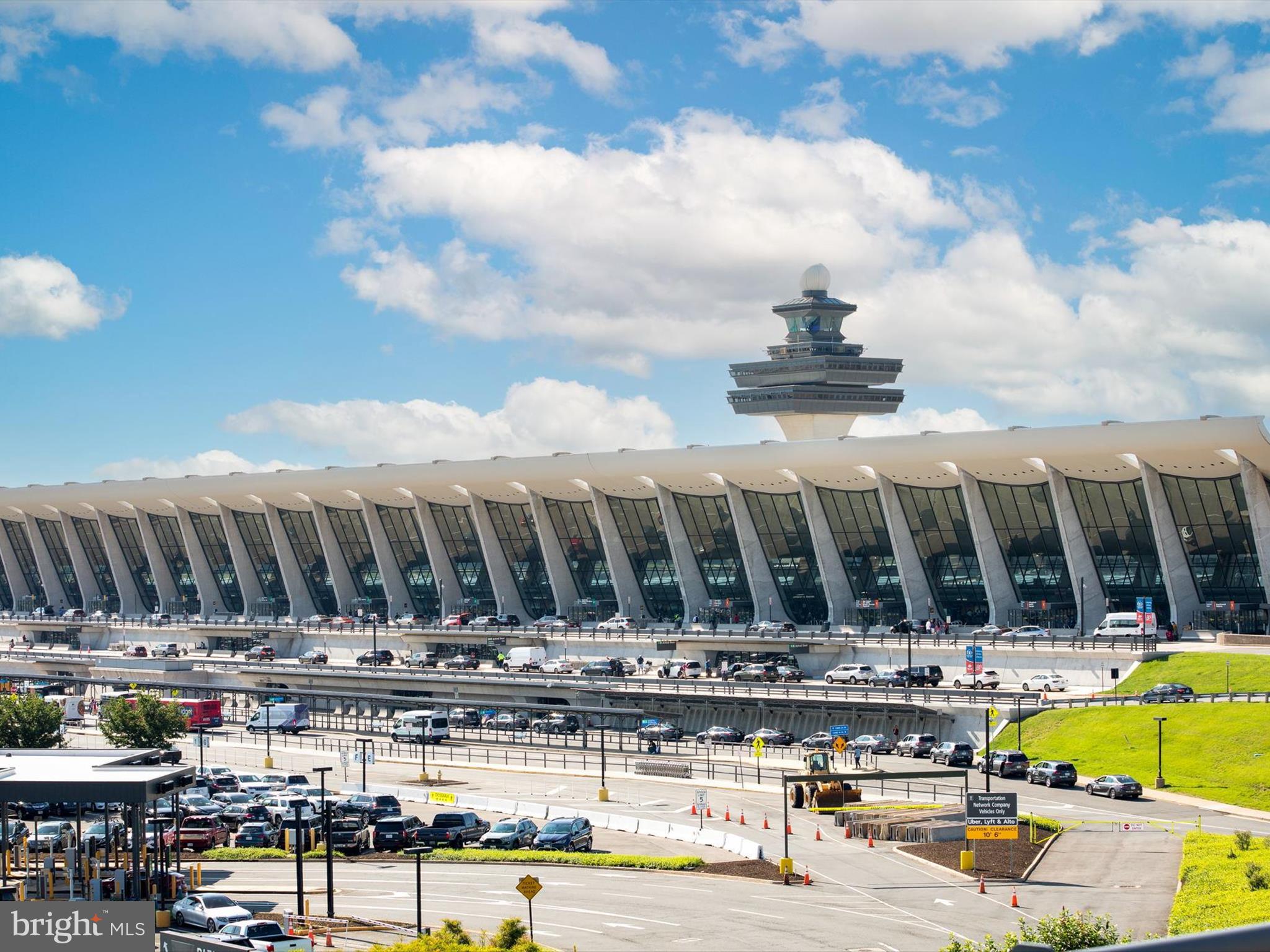 ASHBROOK PLACE - Residential