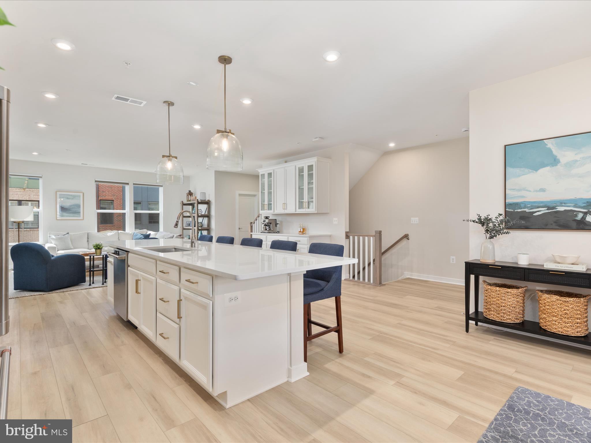 ASHBROOK PLACE - Residential