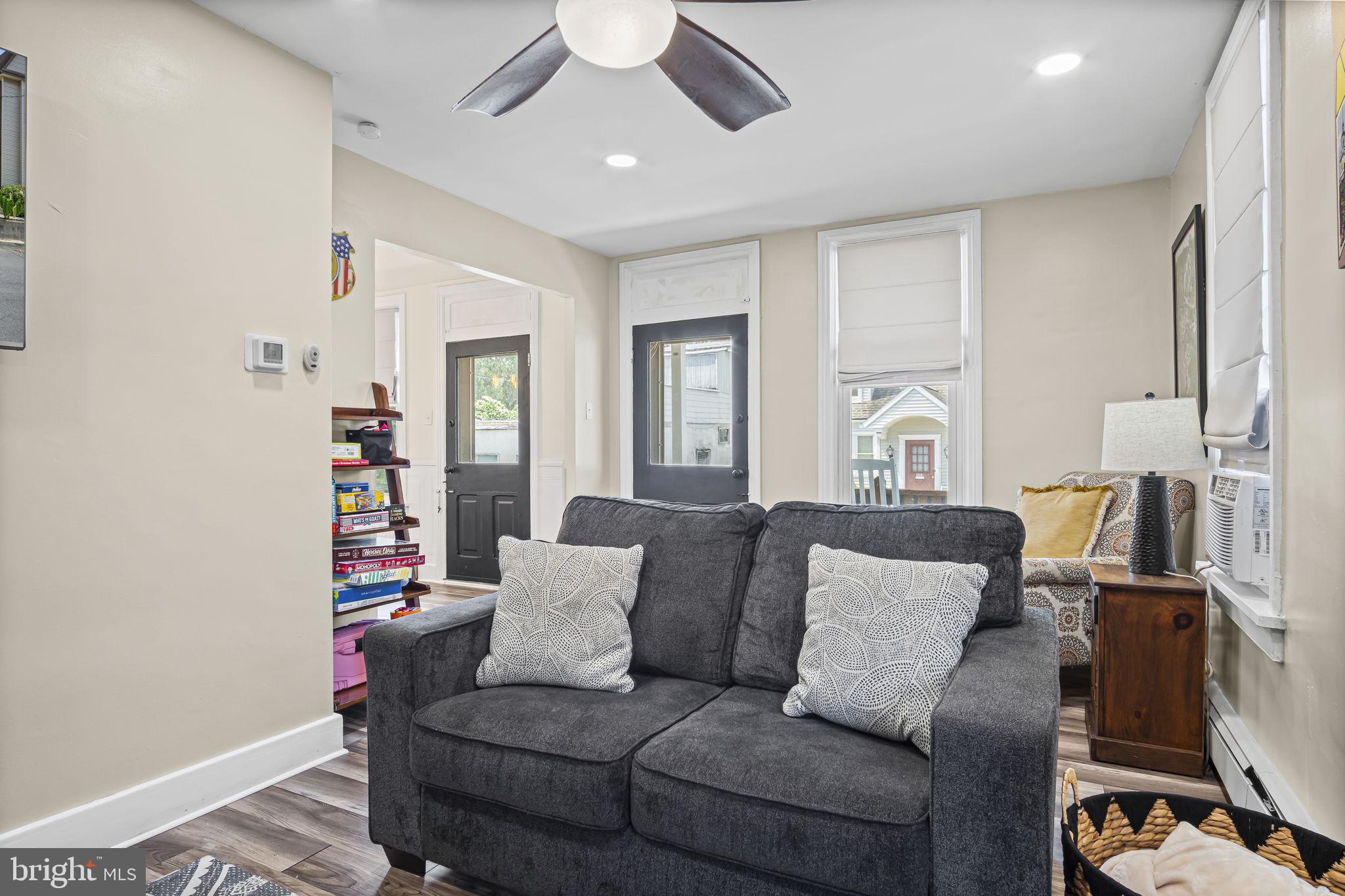 PALMYRA BOROUGH - Residential