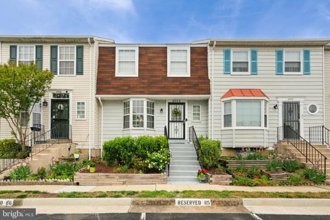 Photo of 8504 Southlawn Court, ALEXANDRIA, VA 22309 (MLS # VAFX2302908)