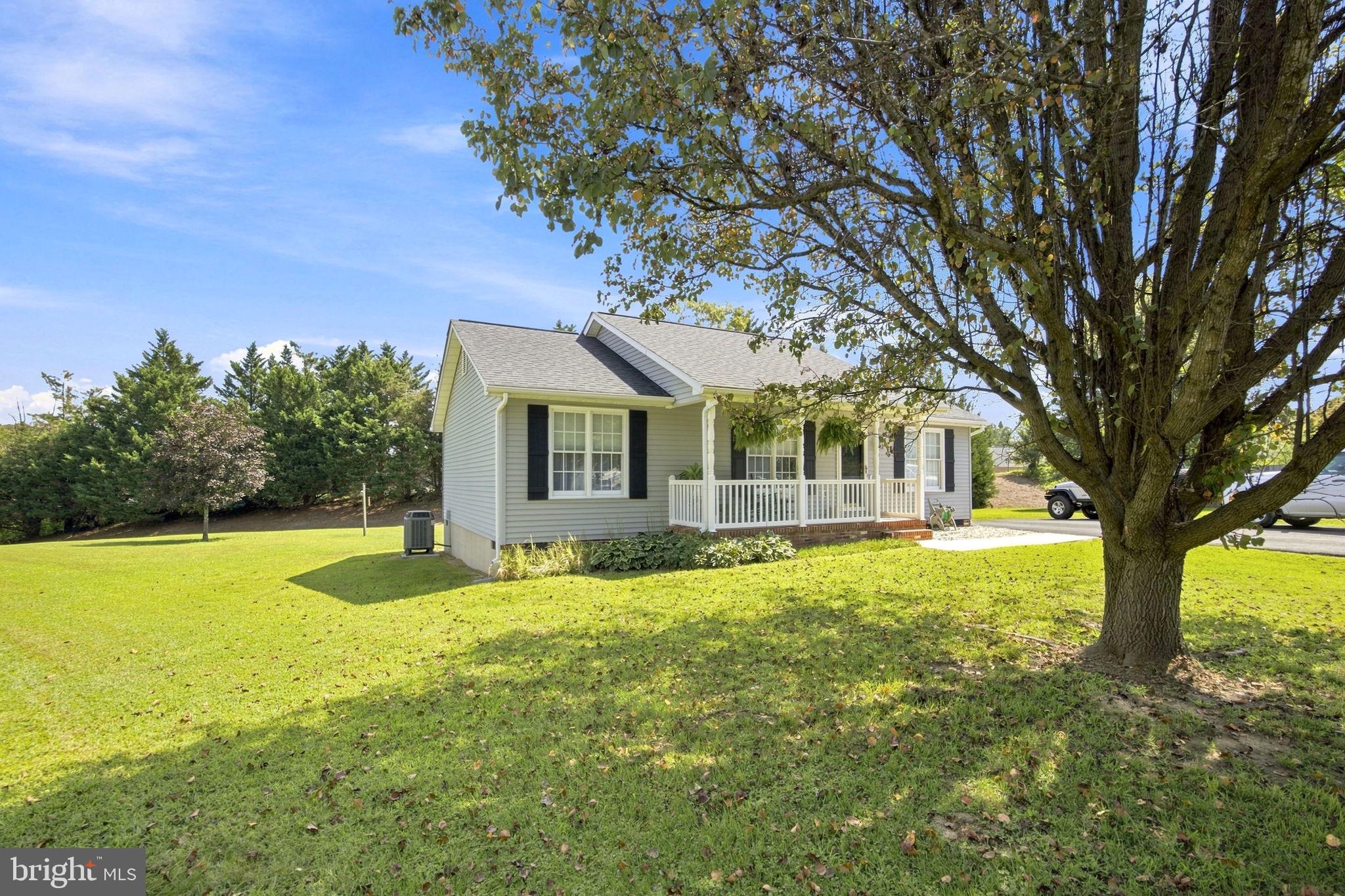 8619 S FORK COURT
