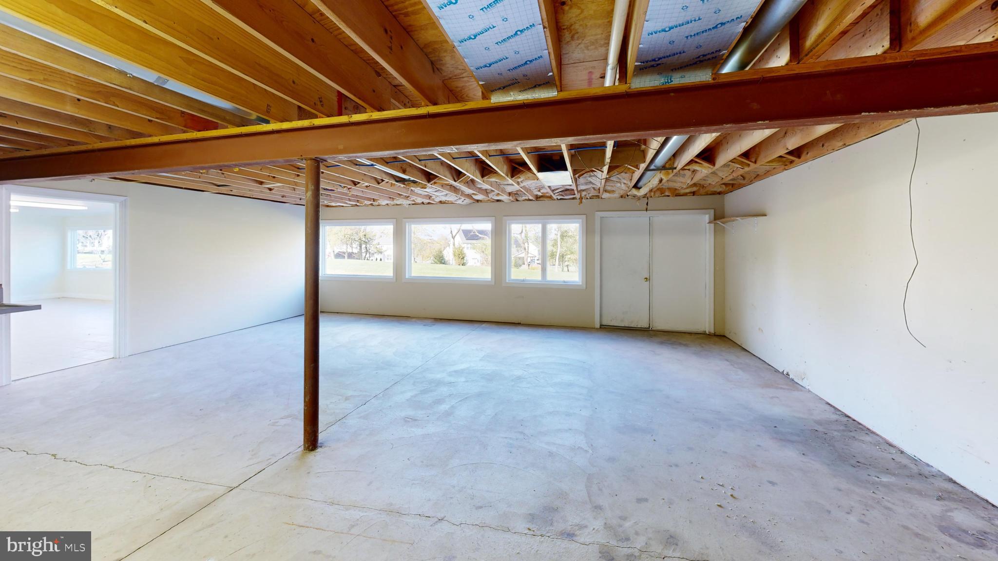 NONE AVAILABLE - Commercial Lease