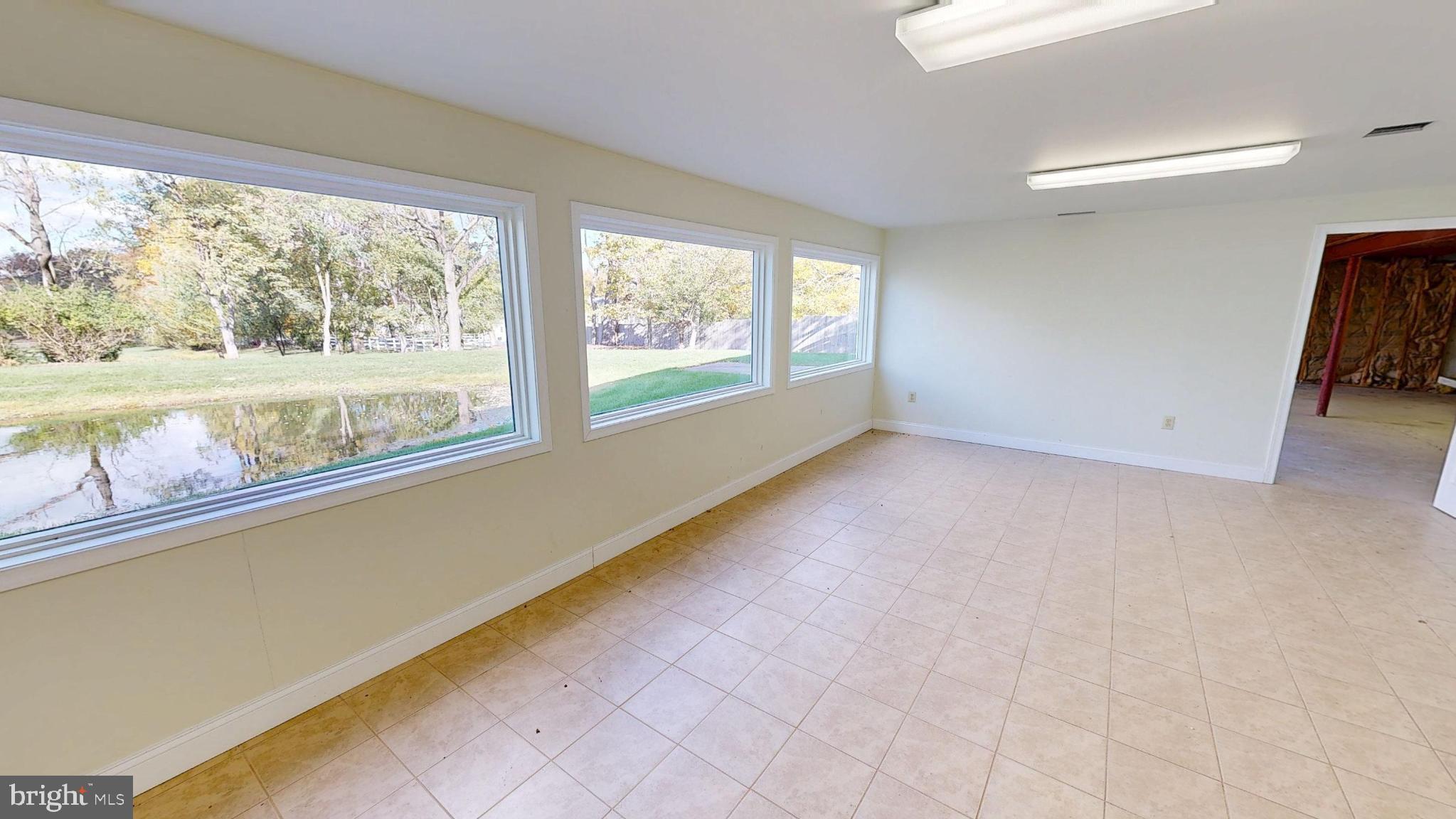 NONE AVAILABLE - Commercial Lease