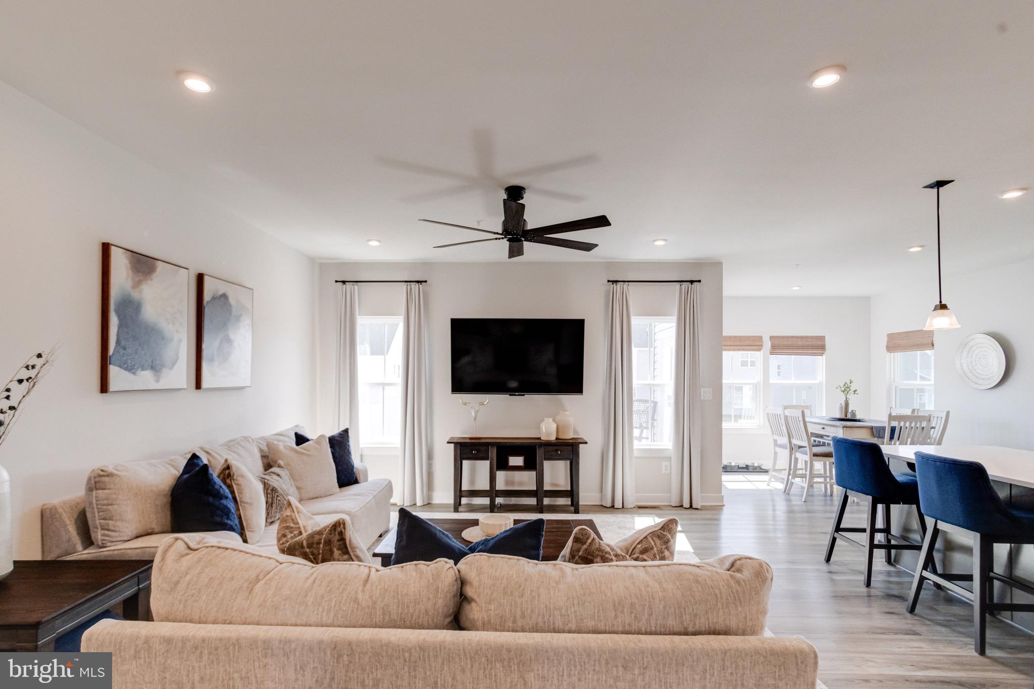 GILBERT MEADOWS - Residential