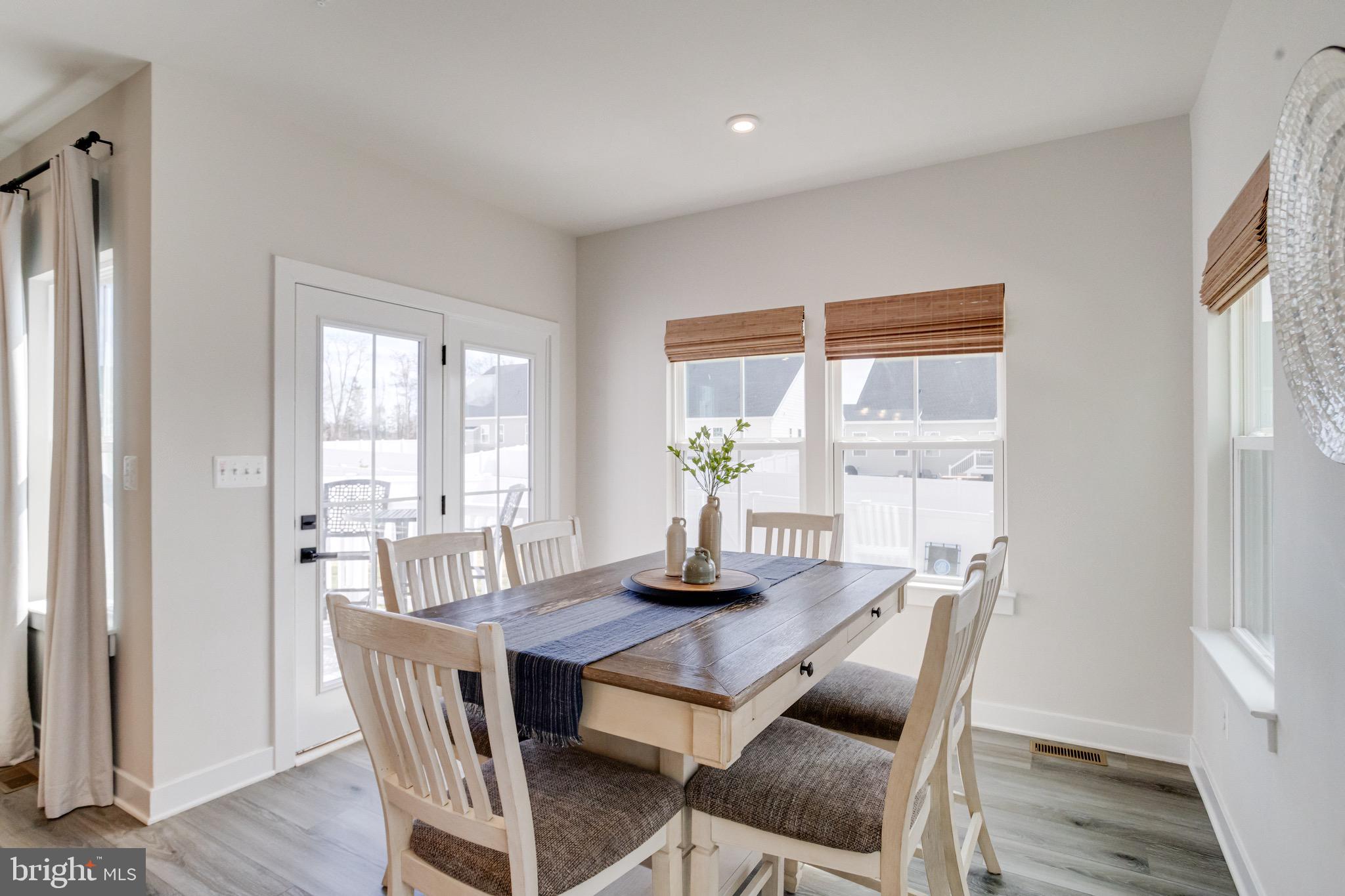 GILBERT MEADOWS - Residential