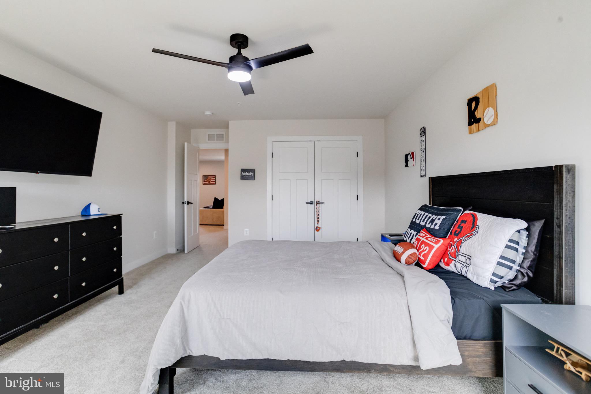 GILBERT MEADOWS - Residential