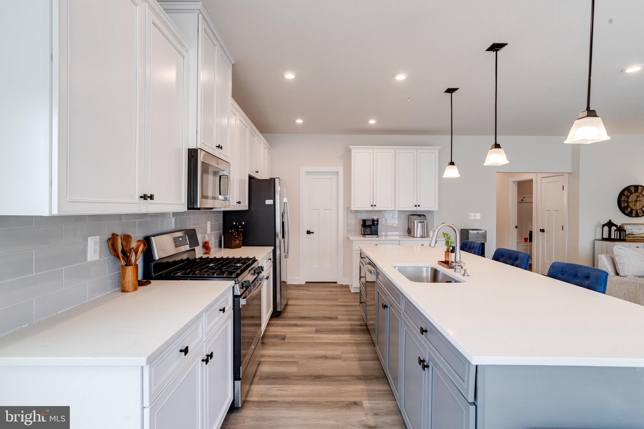 GILBERT MEADOWS - Residential