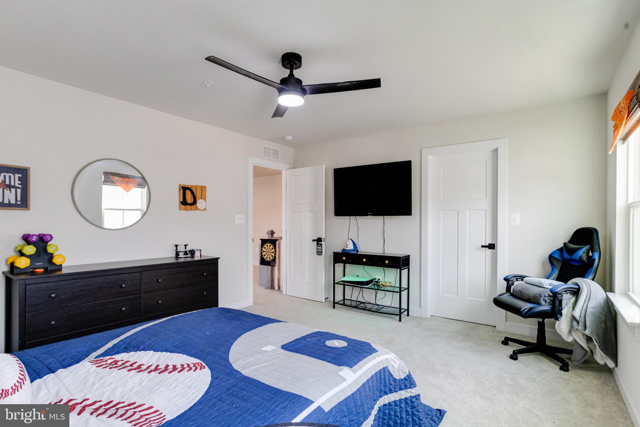 GILBERT MEADOWS - Residential