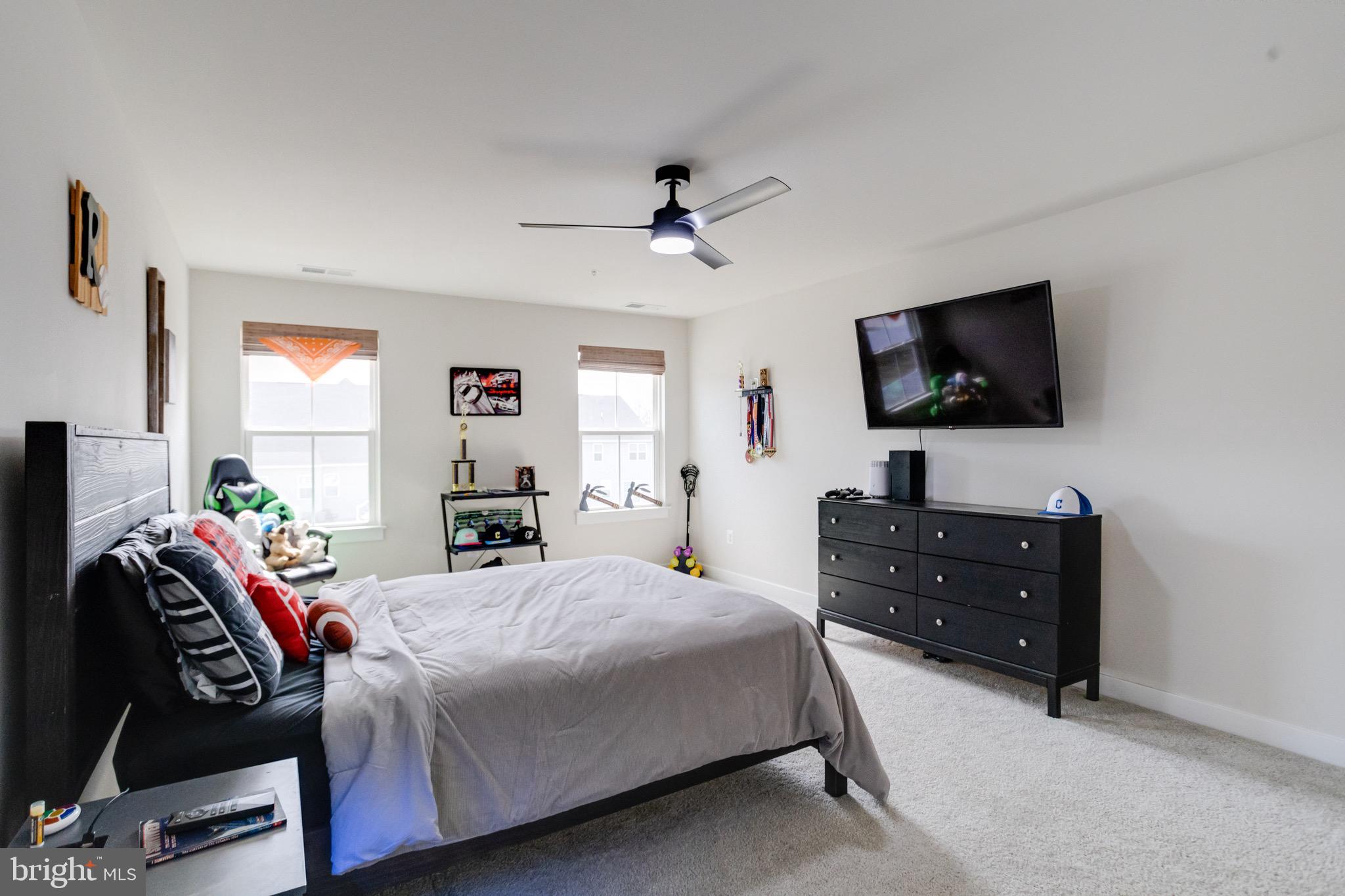 GILBERT MEADOWS - Residential