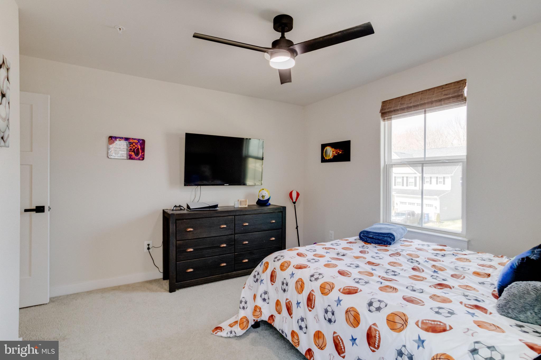 GILBERT MEADOWS - Residential